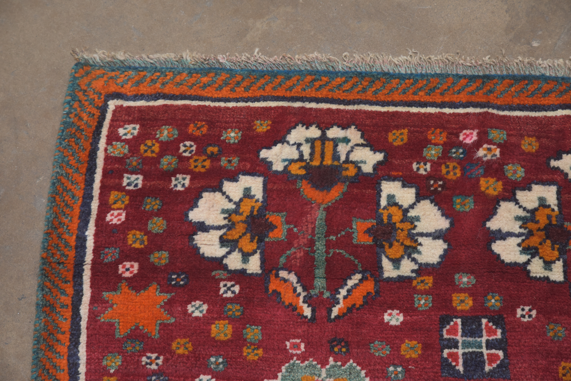 Hand-Knotted Persian Qashqai Wool Area Rug