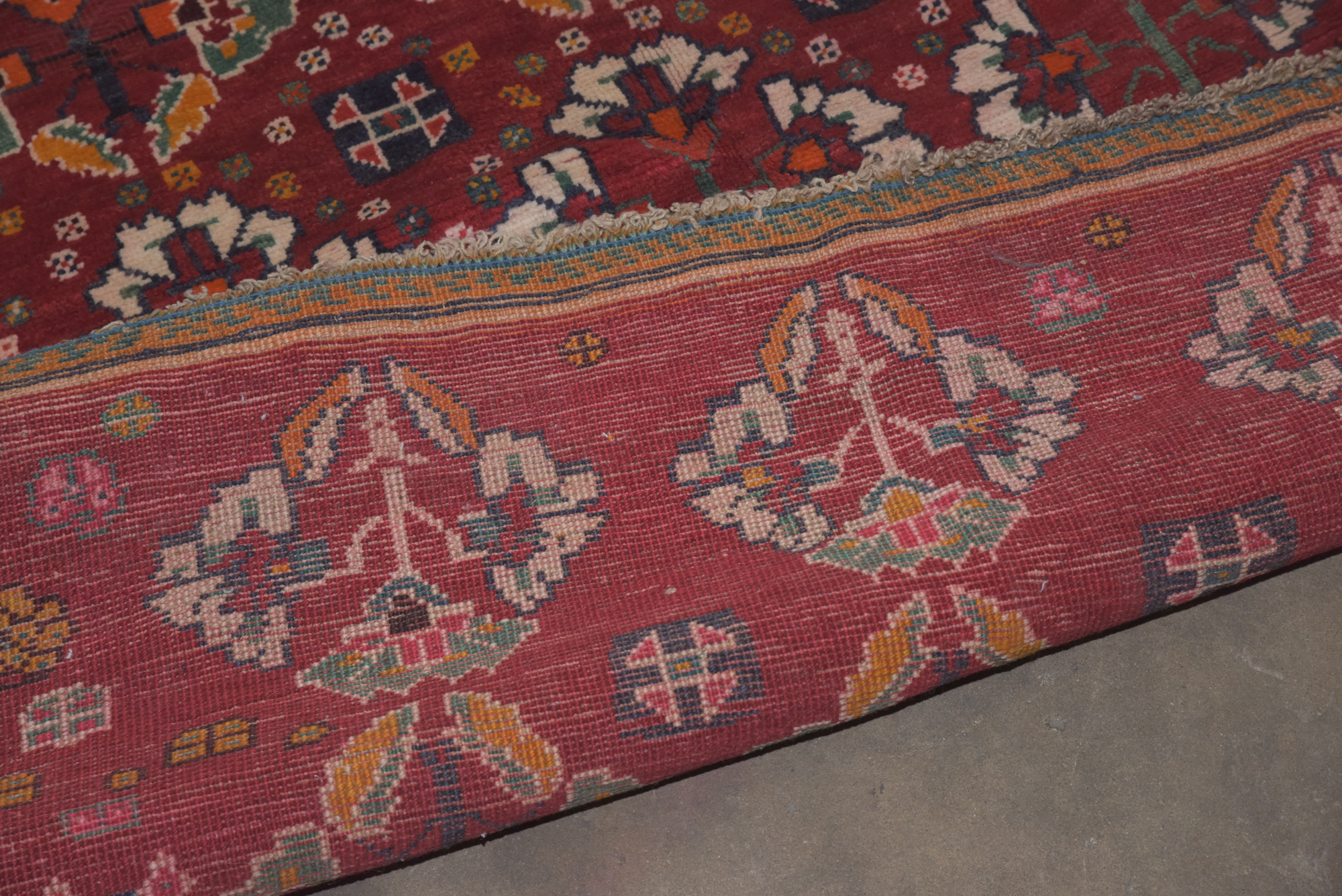 Hand-Knotted Persian Qashqai Wool Area Rug