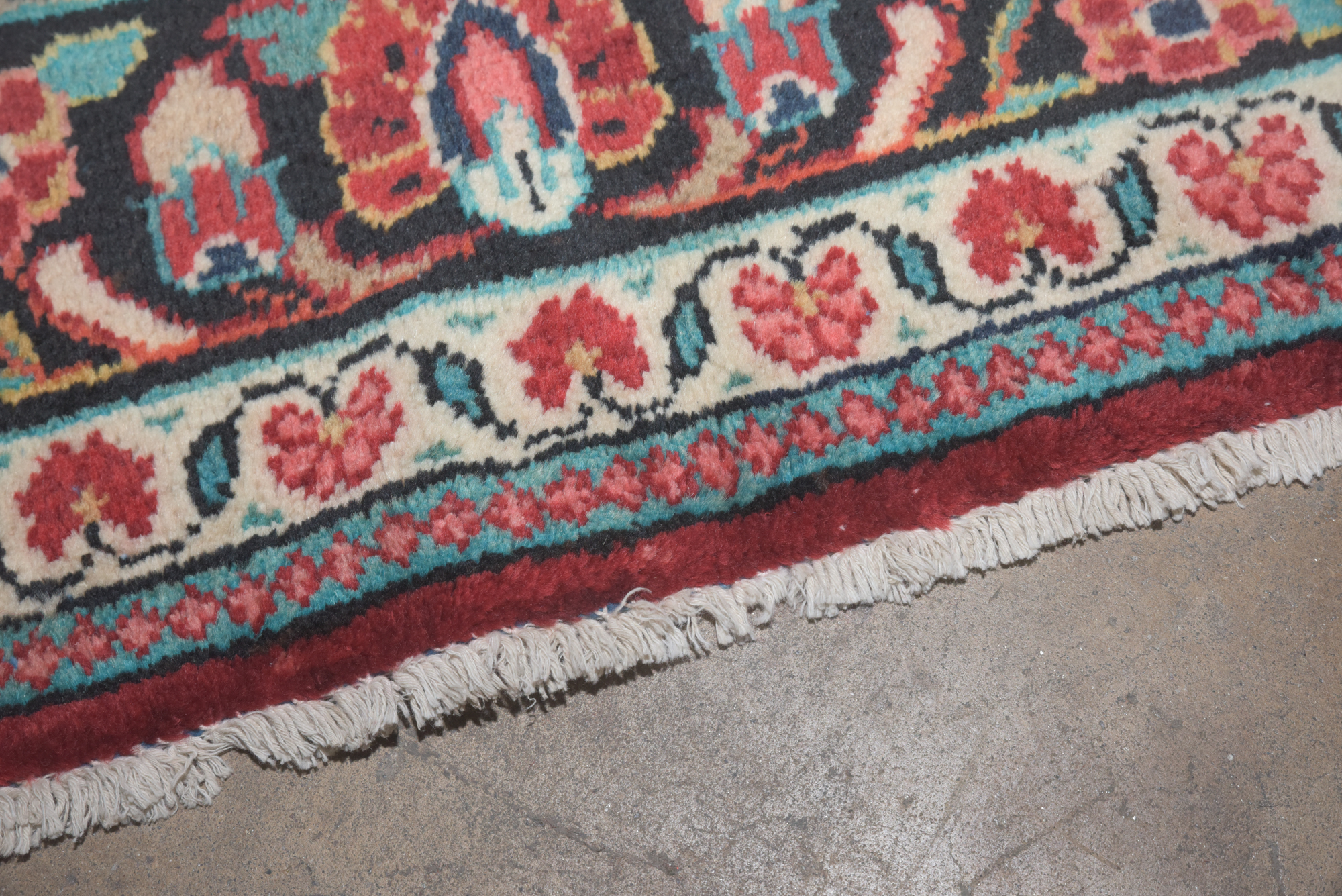 Hand-Knotted Persian Kashan Wool Area Rug