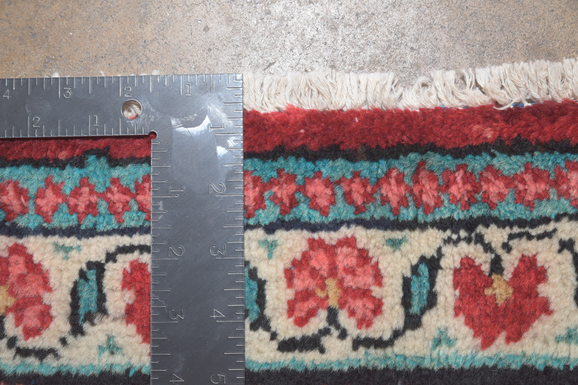 Hand-Knotted Persian Kashan Wool Area Rug