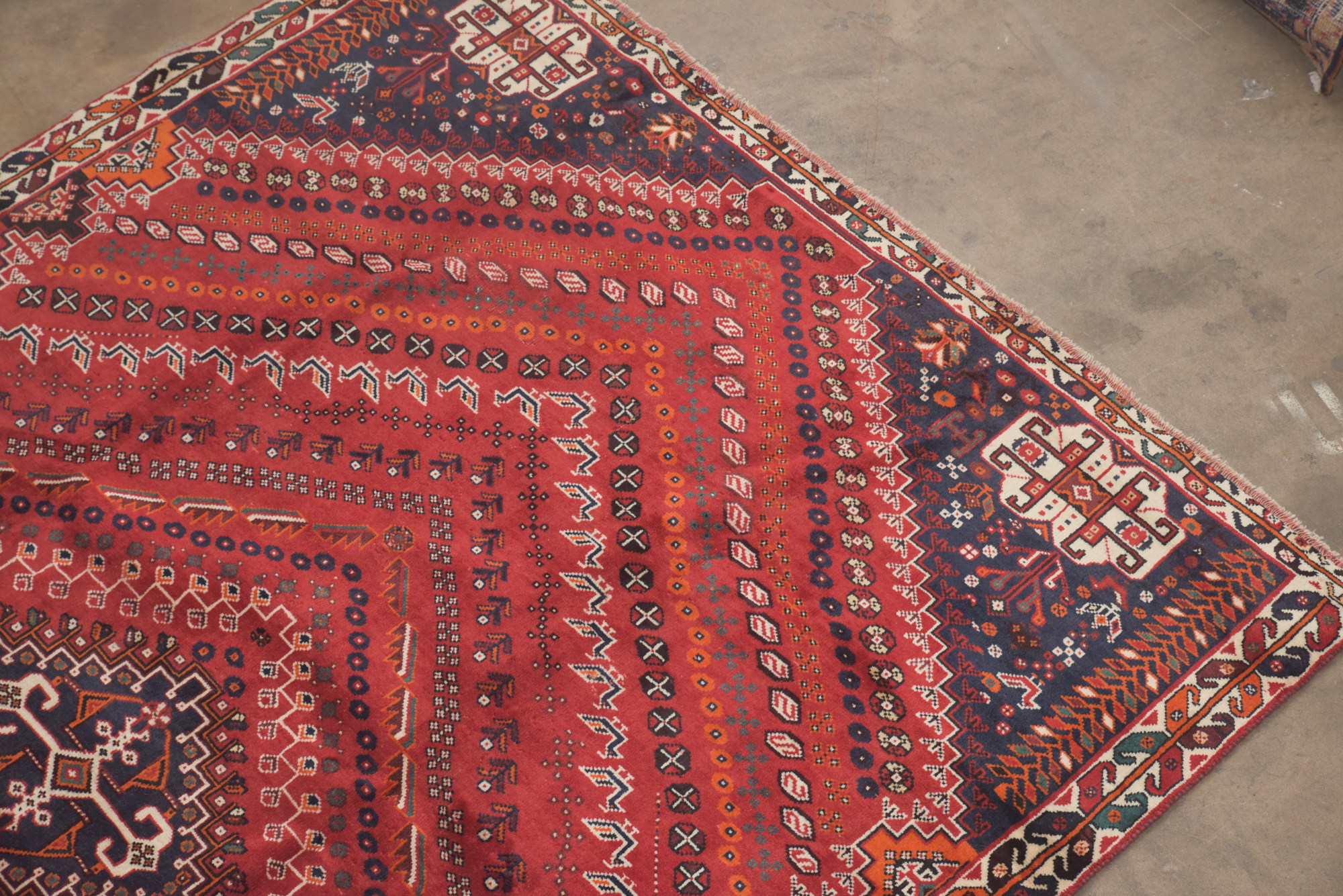 Hand-Knotted Persian Qashqai Wool Area Rug