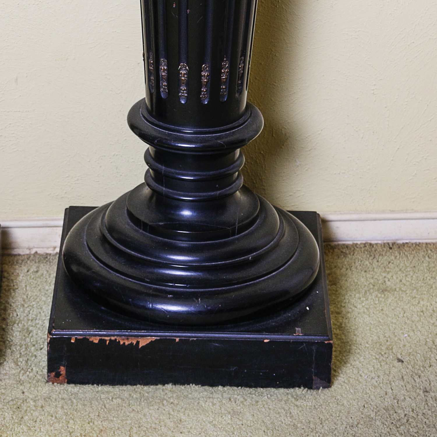 Vintage Neoclassical Style Pedestals