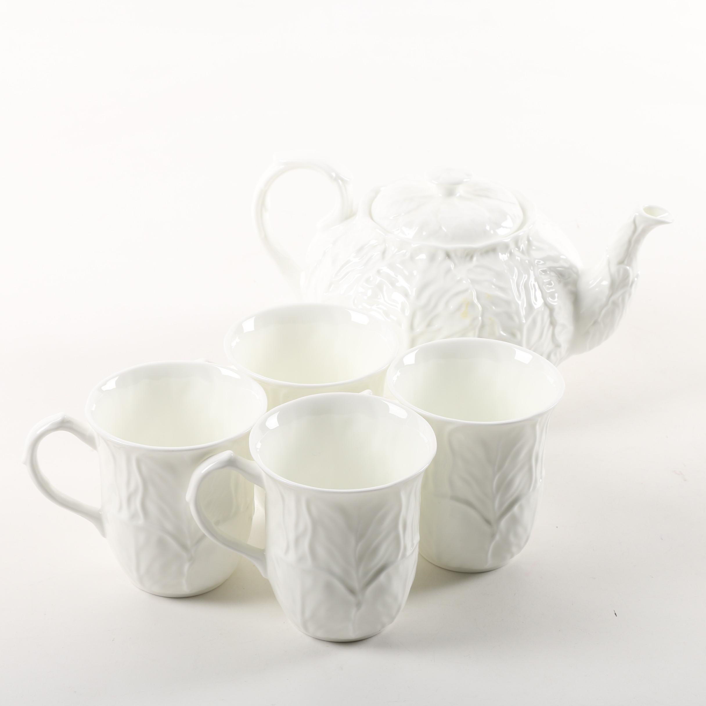 Wedgwood "Countryware" Bone China Teapot and English Mugs