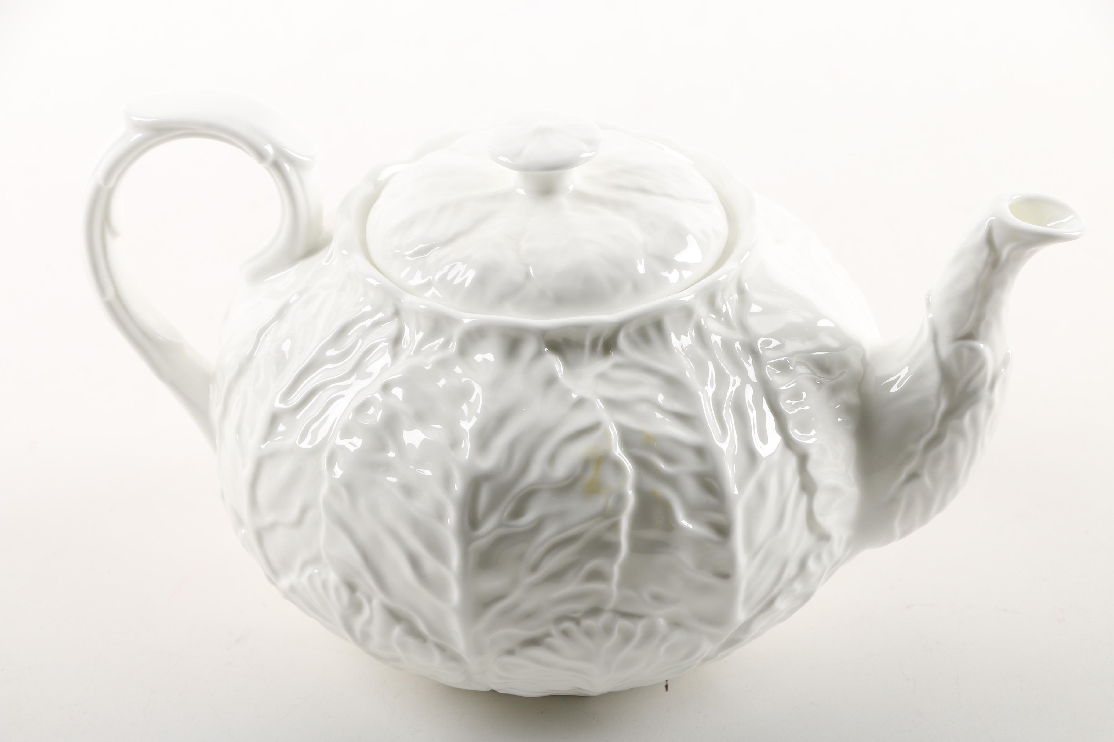 Wedgwood "Countryware" Bone China Teapot and English Mugs