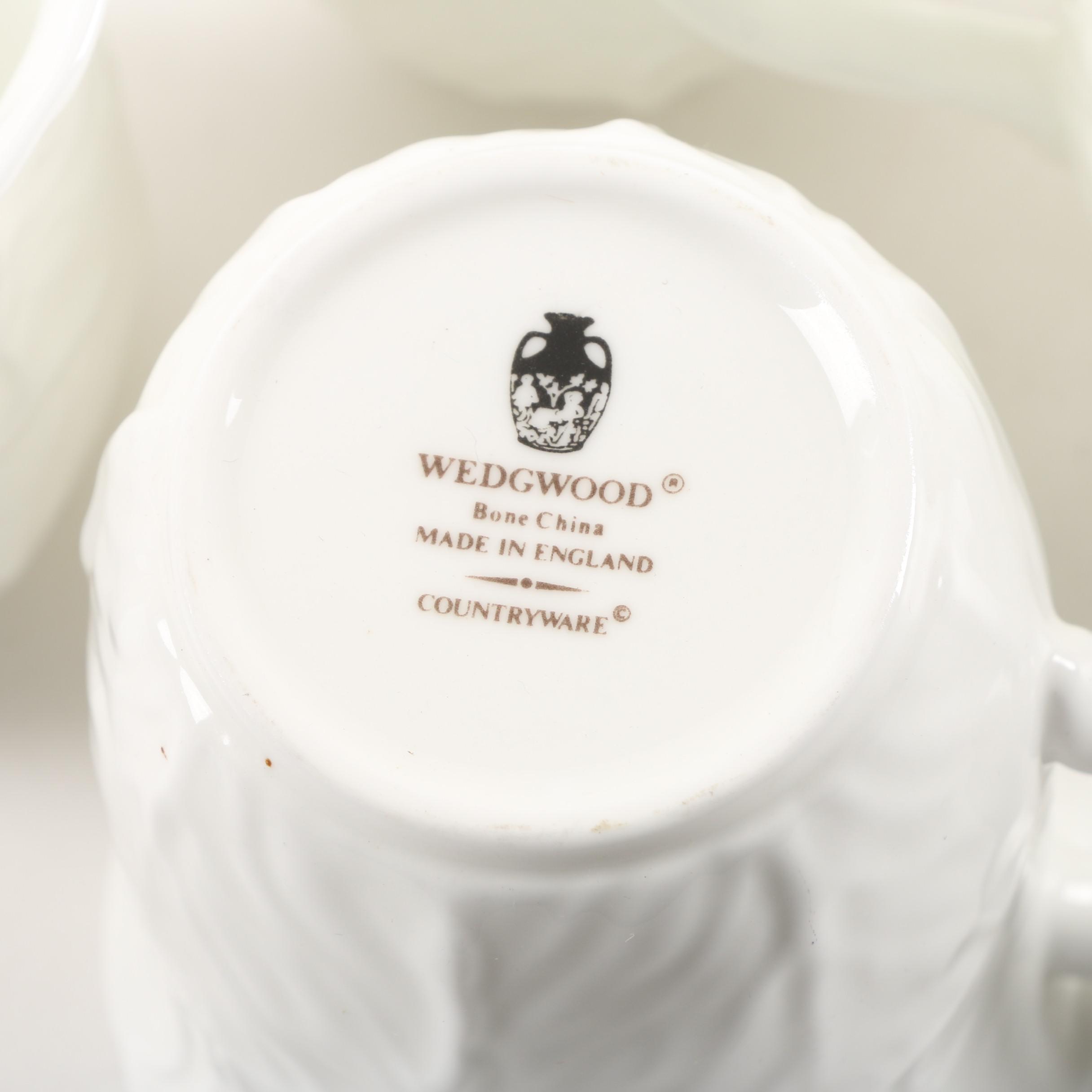 Wedgwood "Countryware" Bone China Teapot and English Mugs