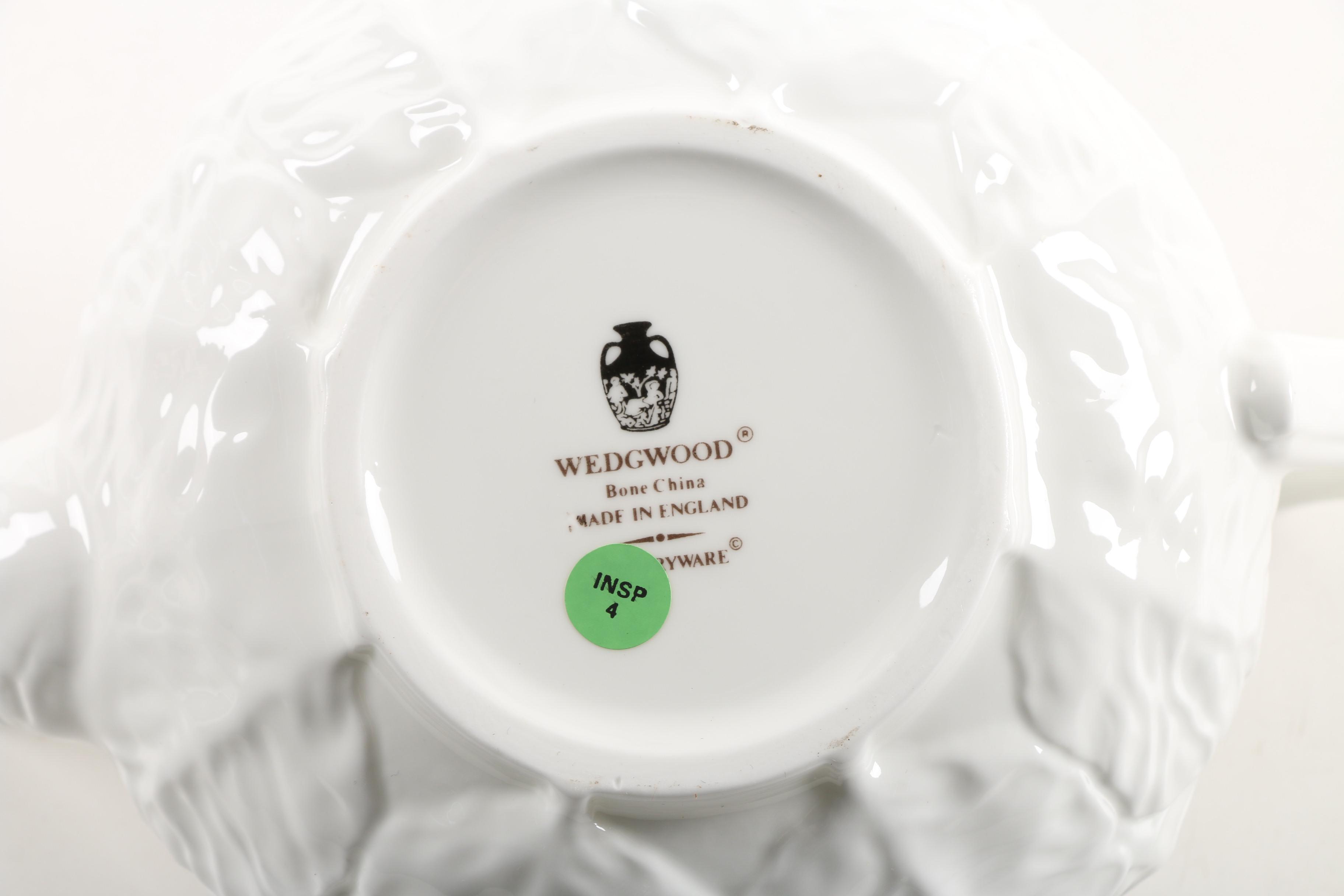 Wedgwood "Countryware" Bone China Teapot and English Mugs