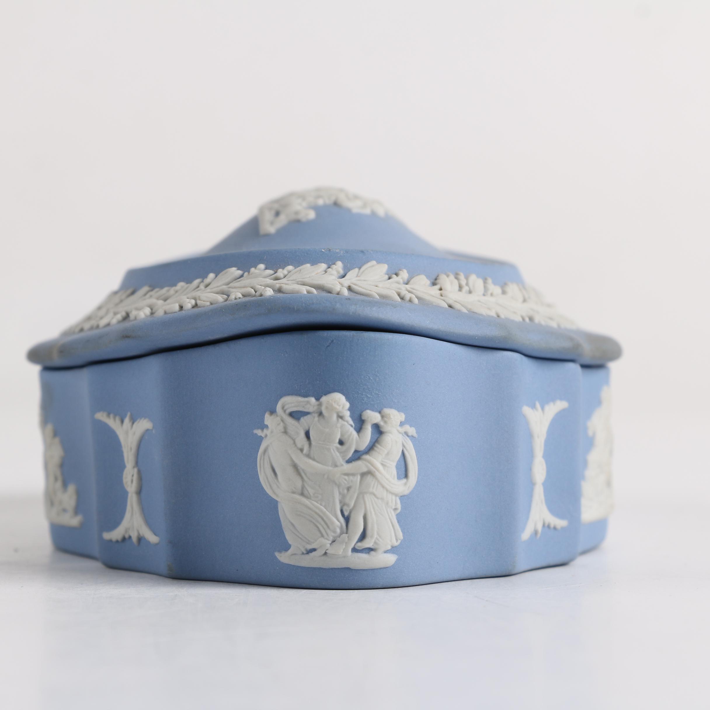 Wedgwood Jasperware Trinket Box and Ash Receiver