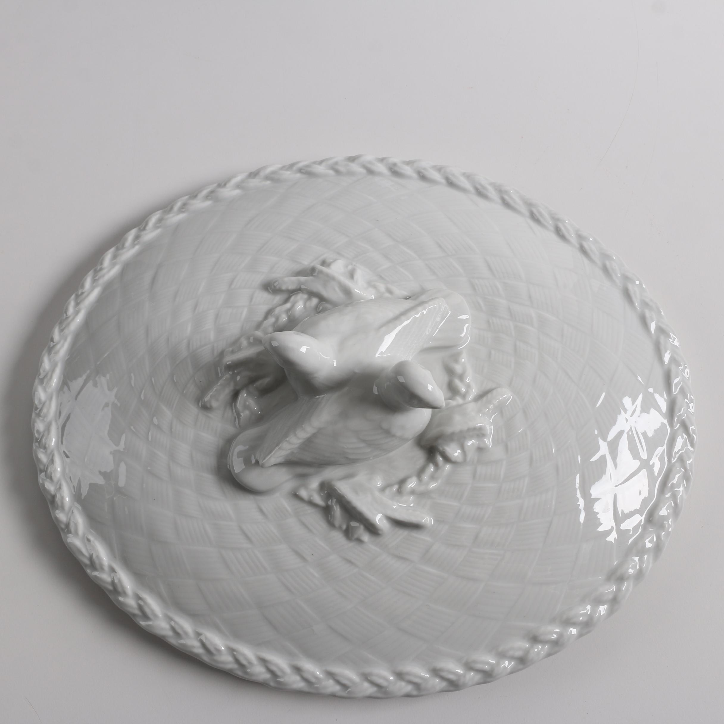 1983 Royal Worcester "Gourmet" Baking China Dish