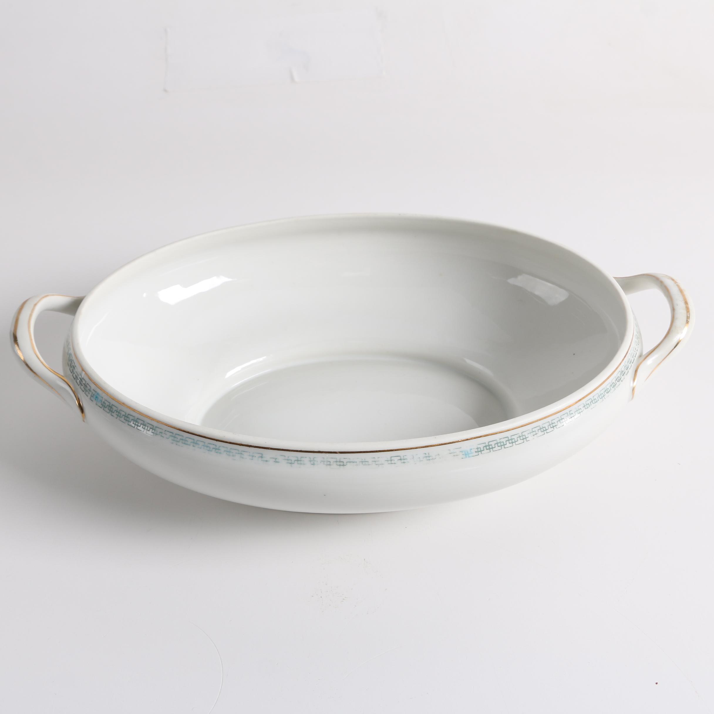 Japanese Porcelain Serveware Featuring Noritake "Shantung"