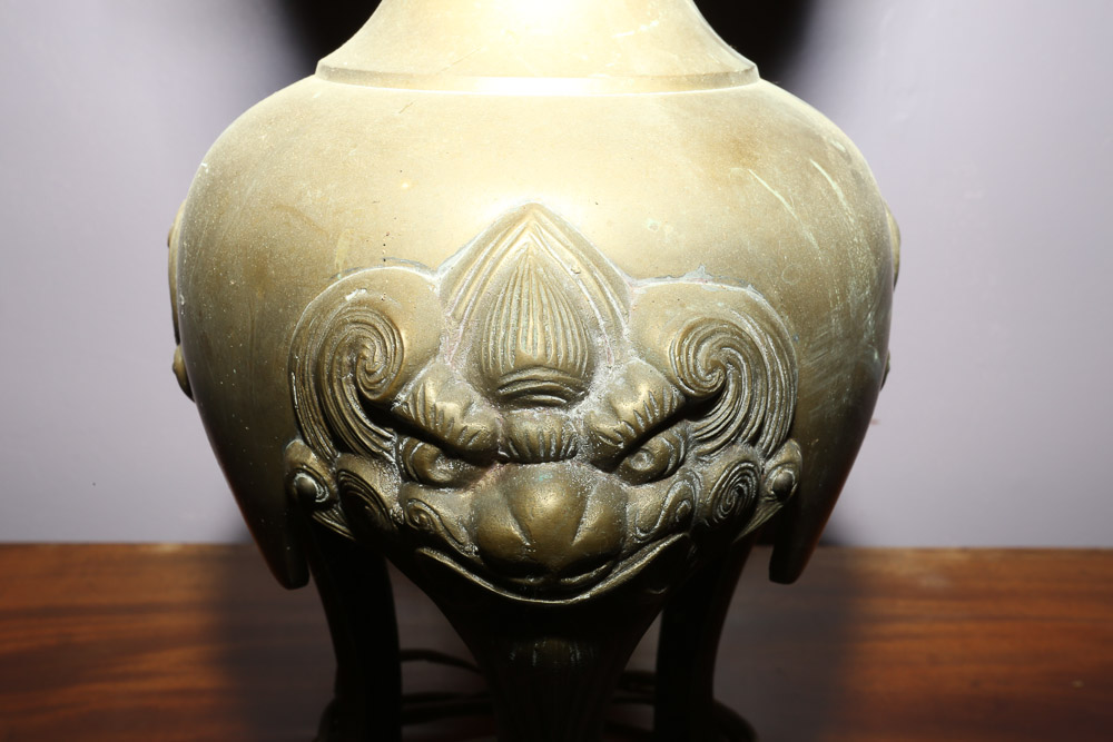 Vintage Chinese Inspired Brass Table Lamp
