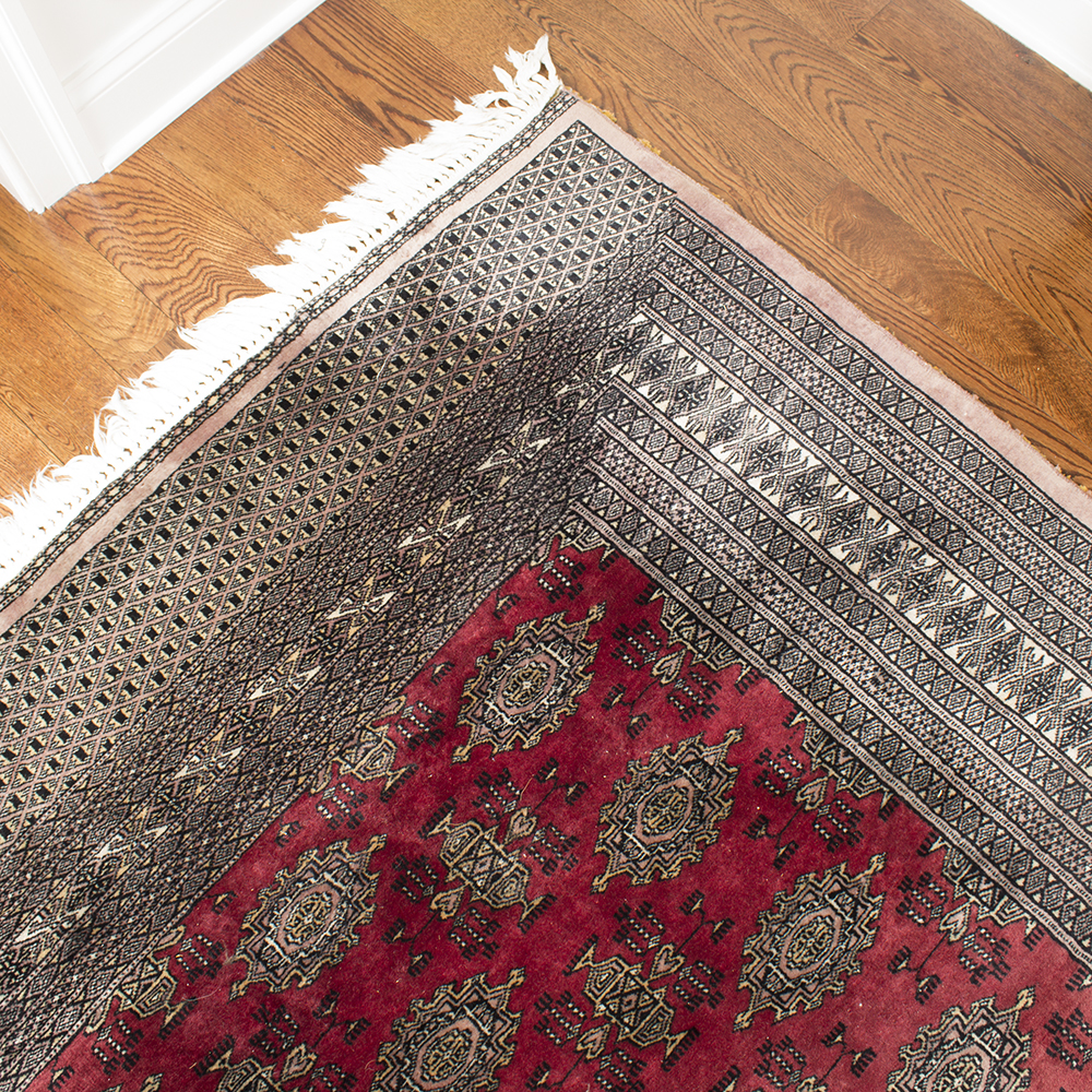 Finely Hand-Knotted Pakistani Bokhara Wool Area Rug