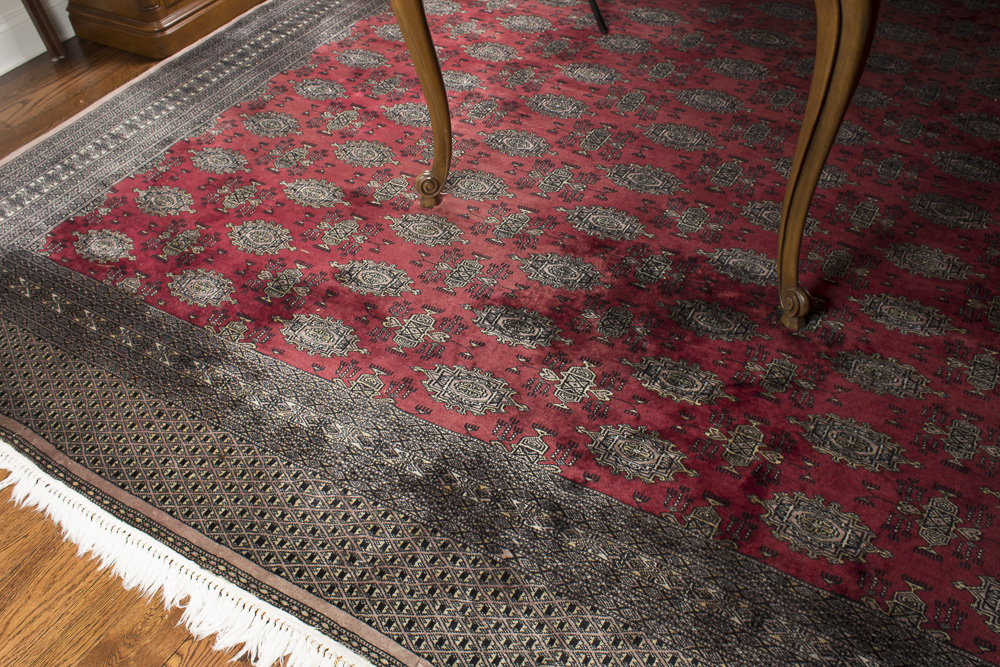 Finely Hand-Knotted Pakistani Bokhara Wool Area Rug