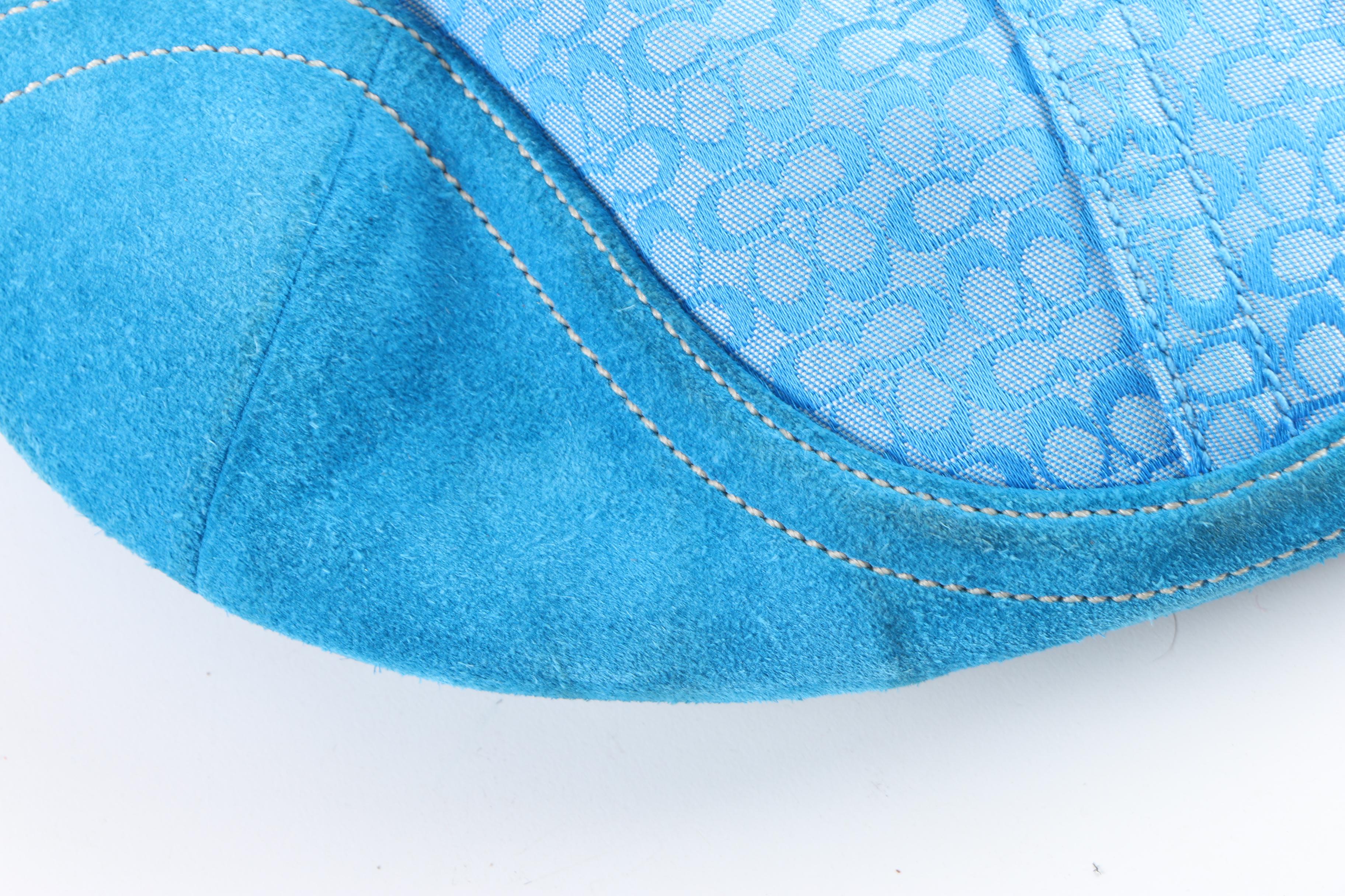 Coach Signature Small Hobo Shoulder Bags