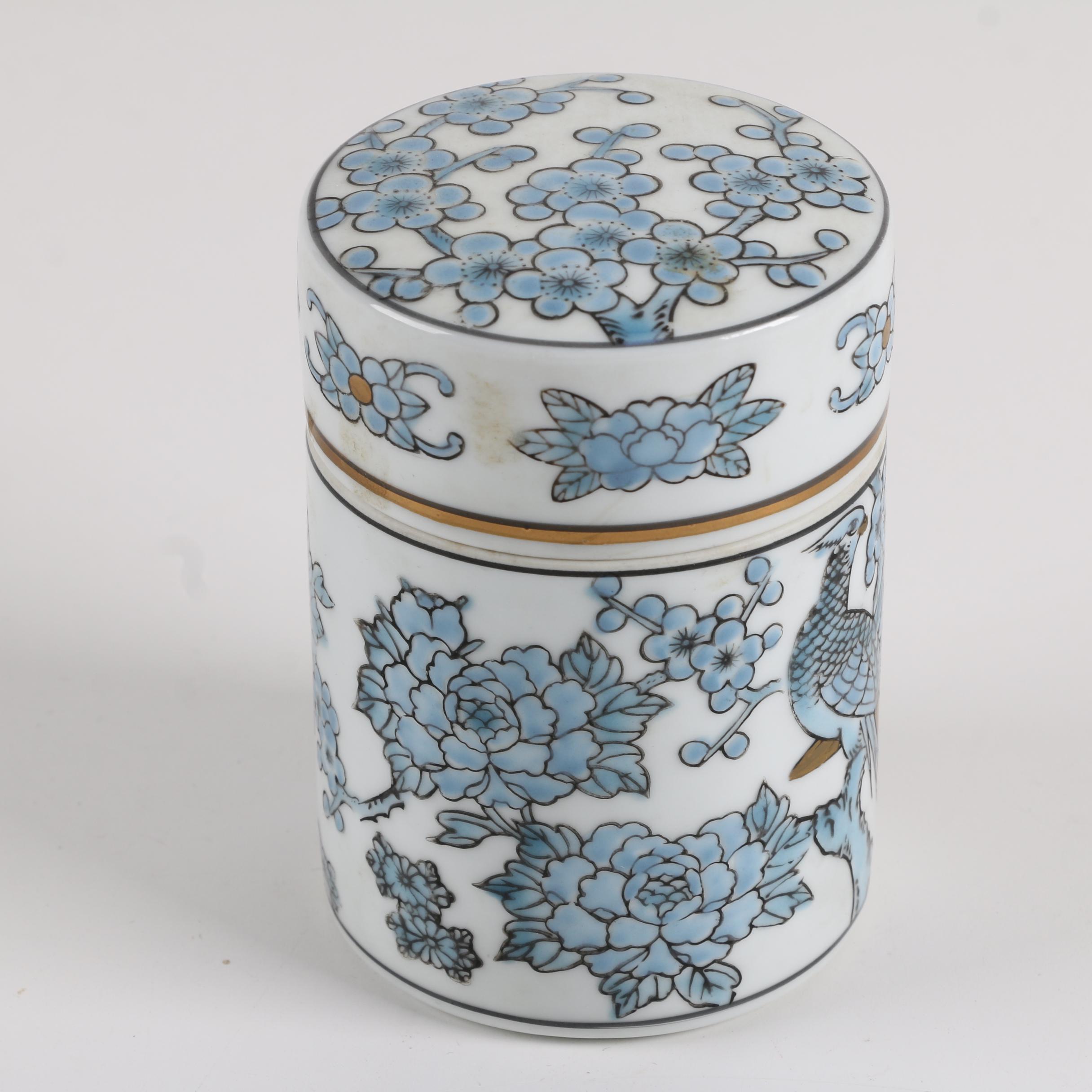 Vintage Gold Imari Japanese Porcelain Cigarette Jar
