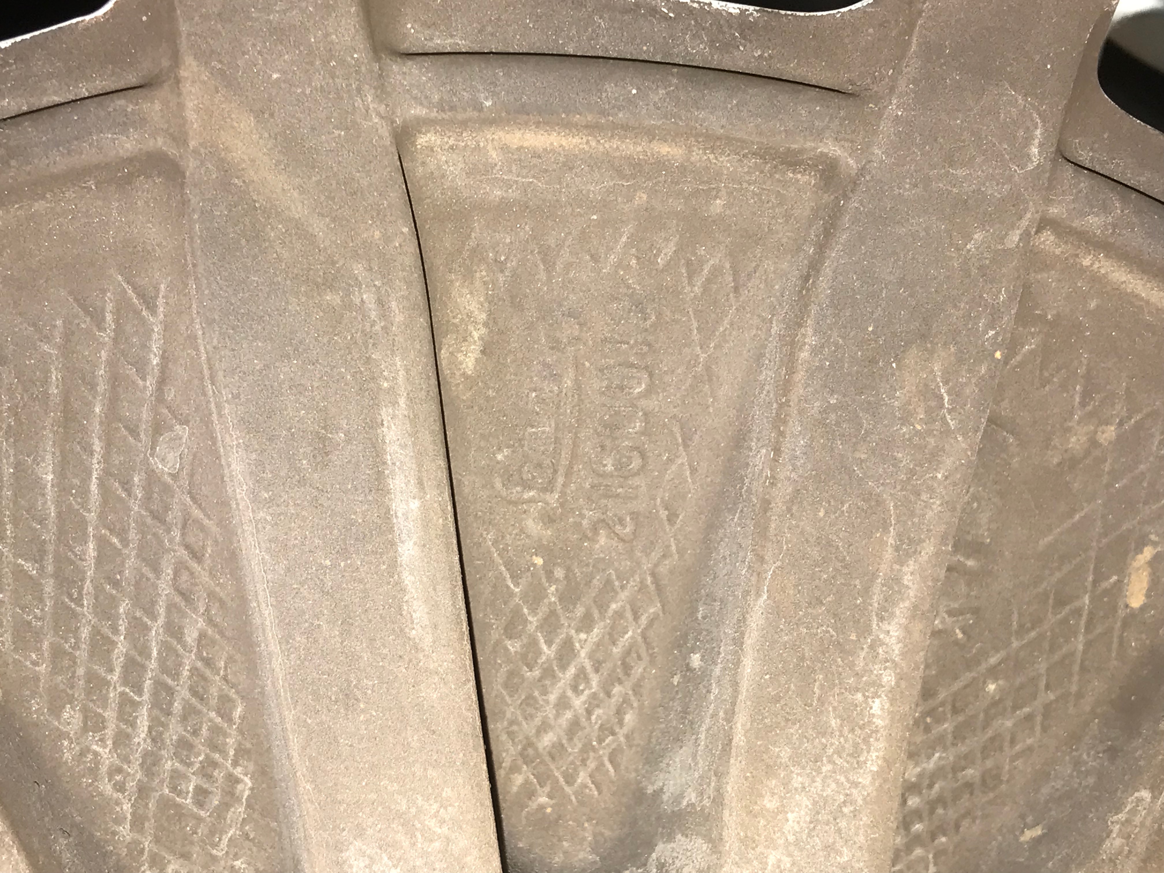 Mercedes-Benz Five-Lug Fifteen-Hole Alloy Rims