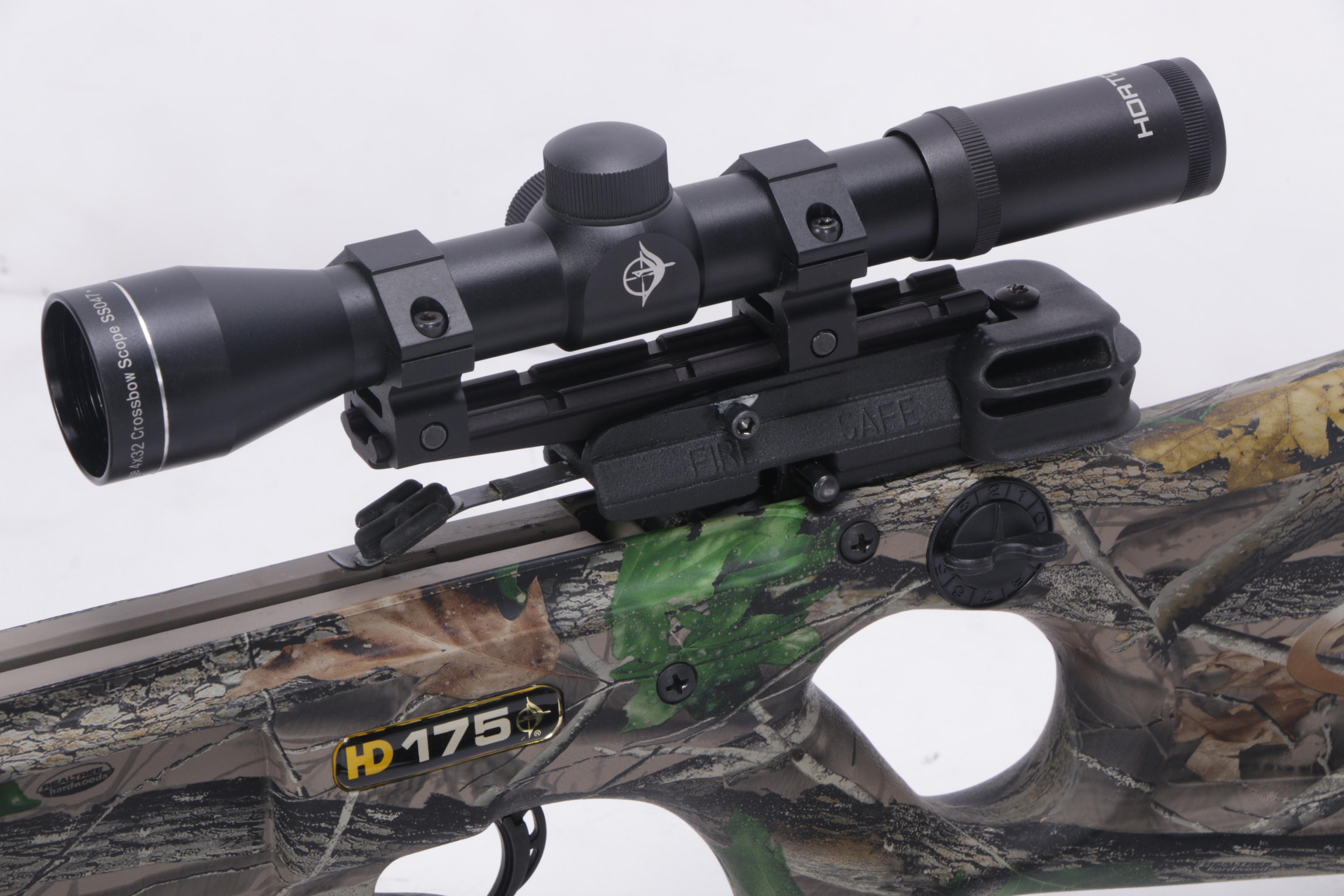 Horton Team Realtree HD 175 Crossbow with Practice Points and Scopes