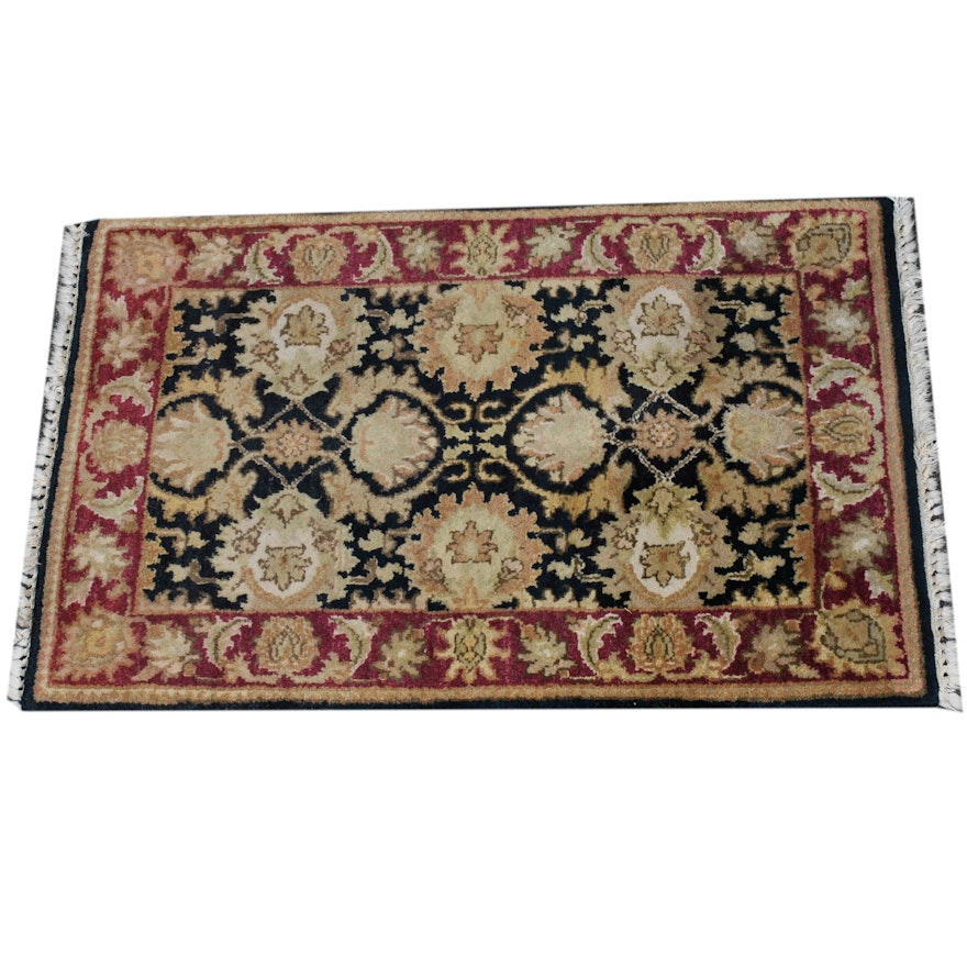 Hand-Knotted Indo-Persian Kashan Style Wool Accent Rug