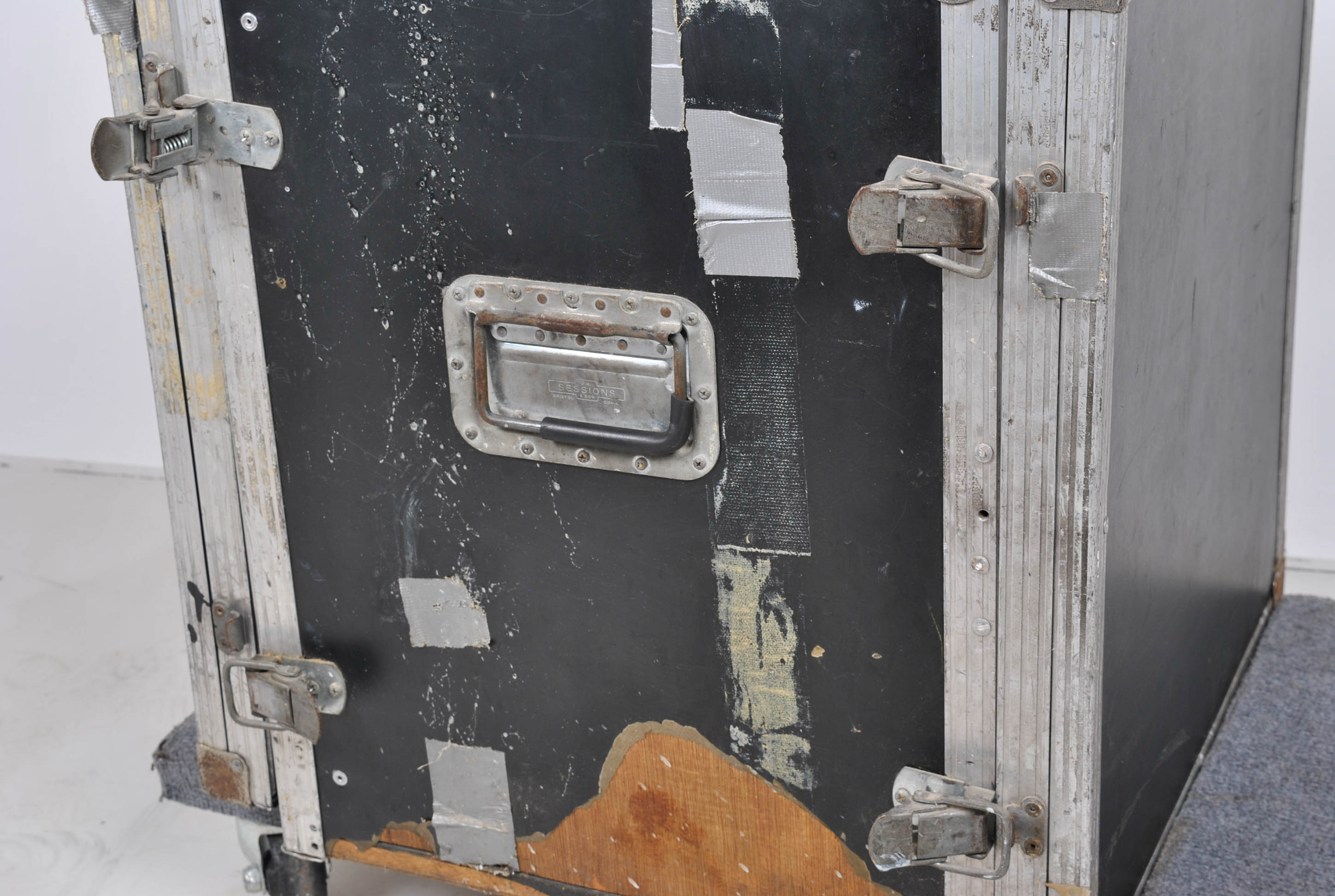 Professional Audio Equipment, Including DBX, MXR, Ashly, Alesis and More