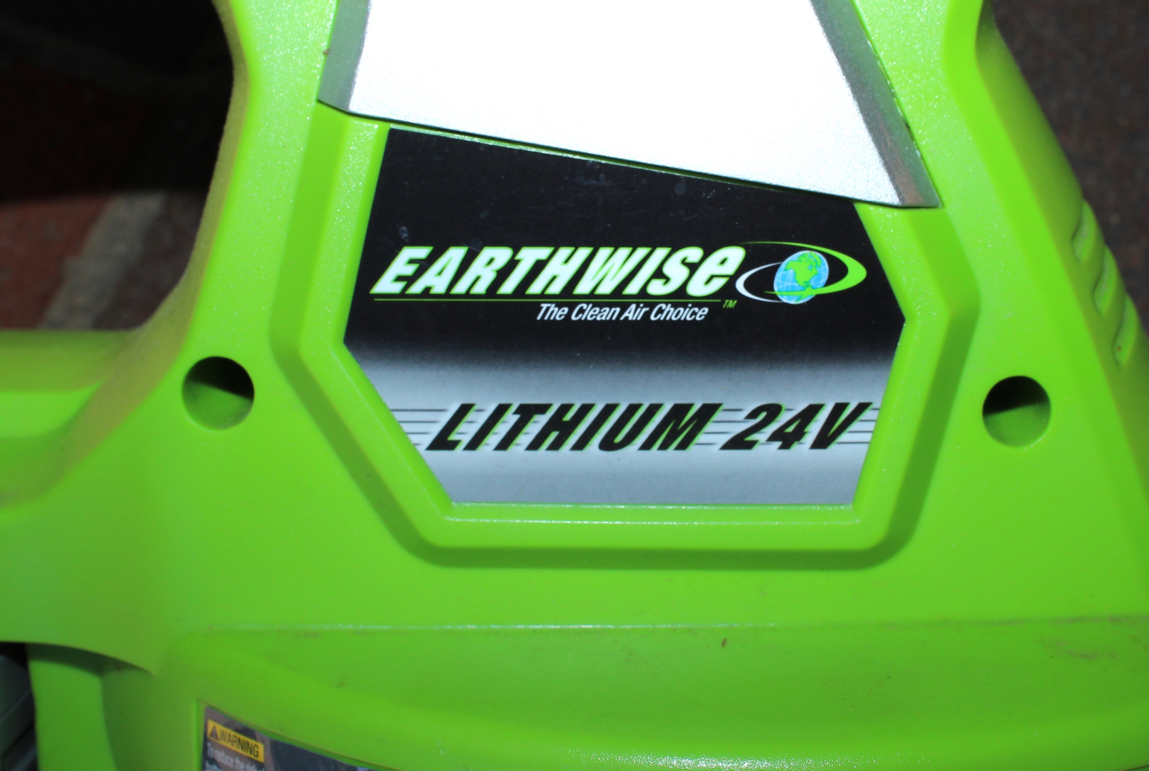 Earthwise Lithium 24V Leaf Blower