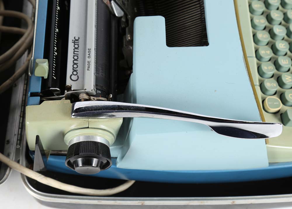 Vintage Smith-Corona Coronet Cartridge 10 Electric Typewriter