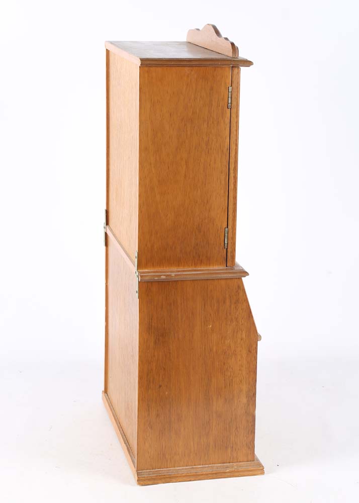 Vintage Table Top Jewelry Box