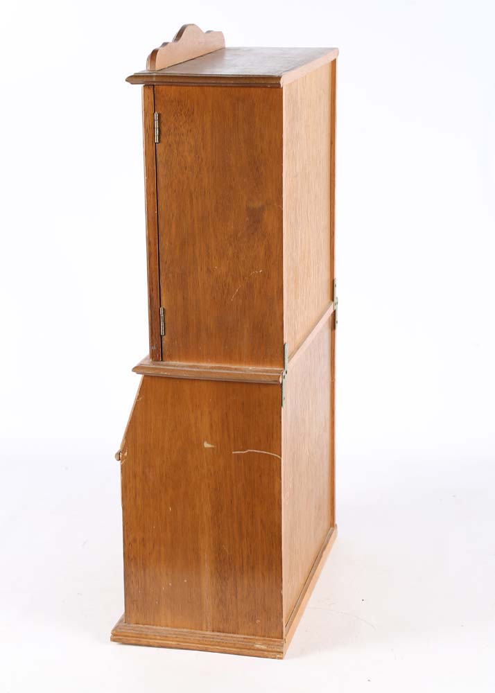 Vintage Table Top Jewelry Box