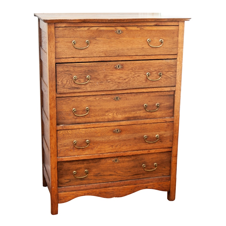 Colonial Style Oak Chest of Drawers