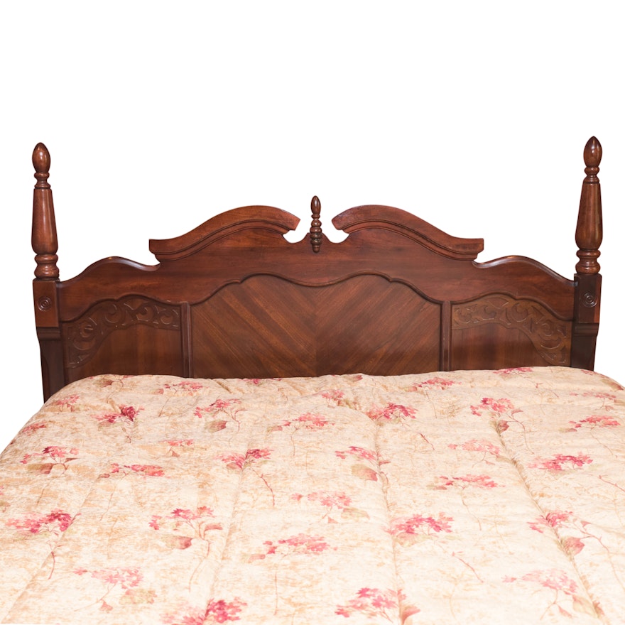 Vintage Chippendale Style Molded and Turned Wooden Queen Size Headboard