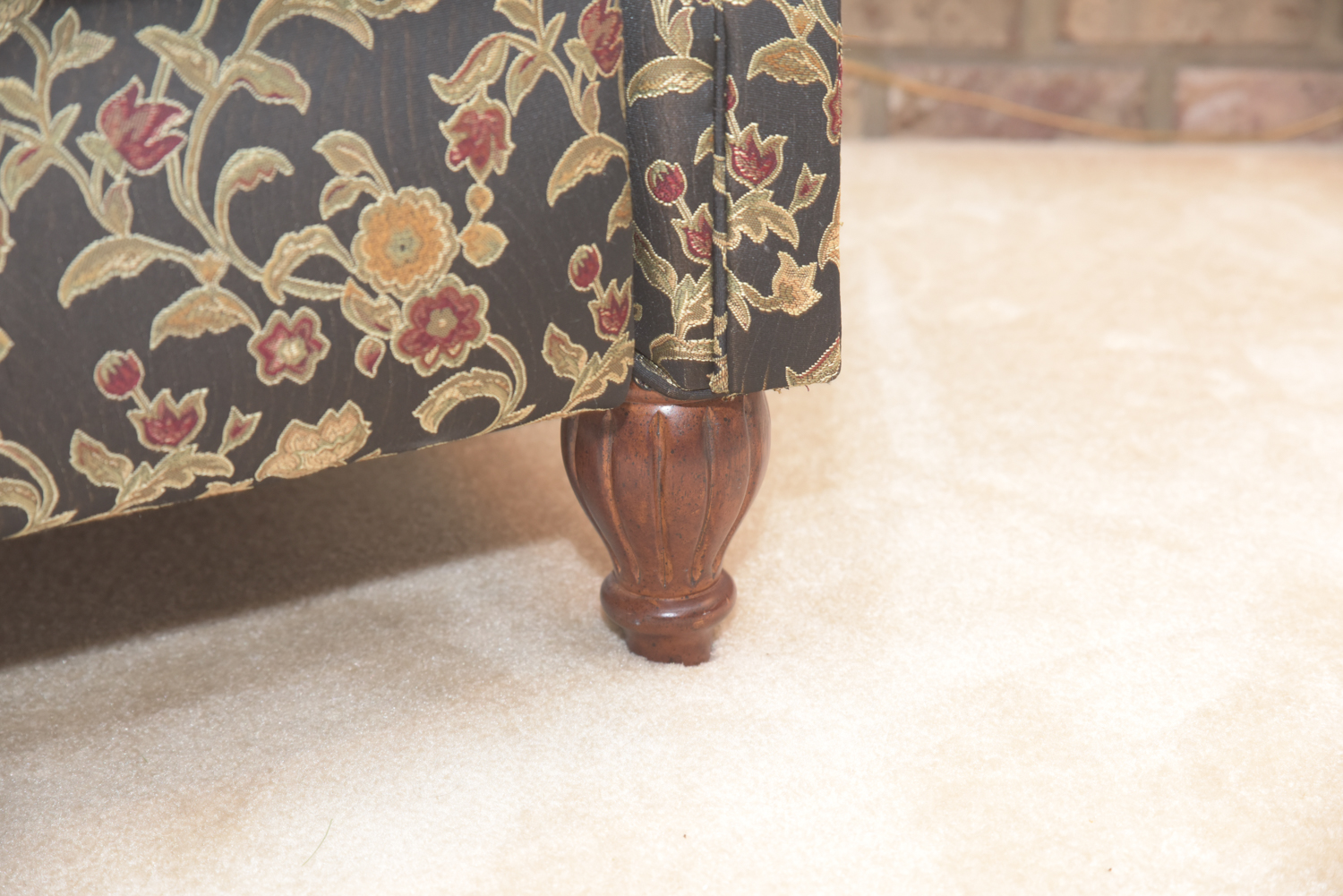 Fairfield Floral Patterned Recliner