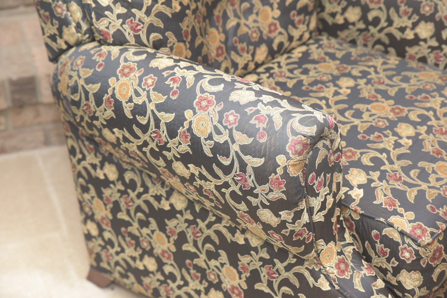 Fairfield Floral Patterned Recliner