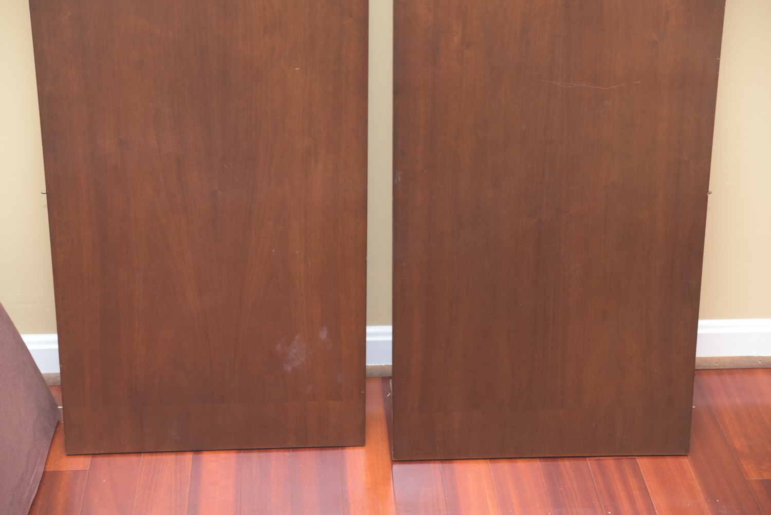 Mid Century Modern Oval Dining Table