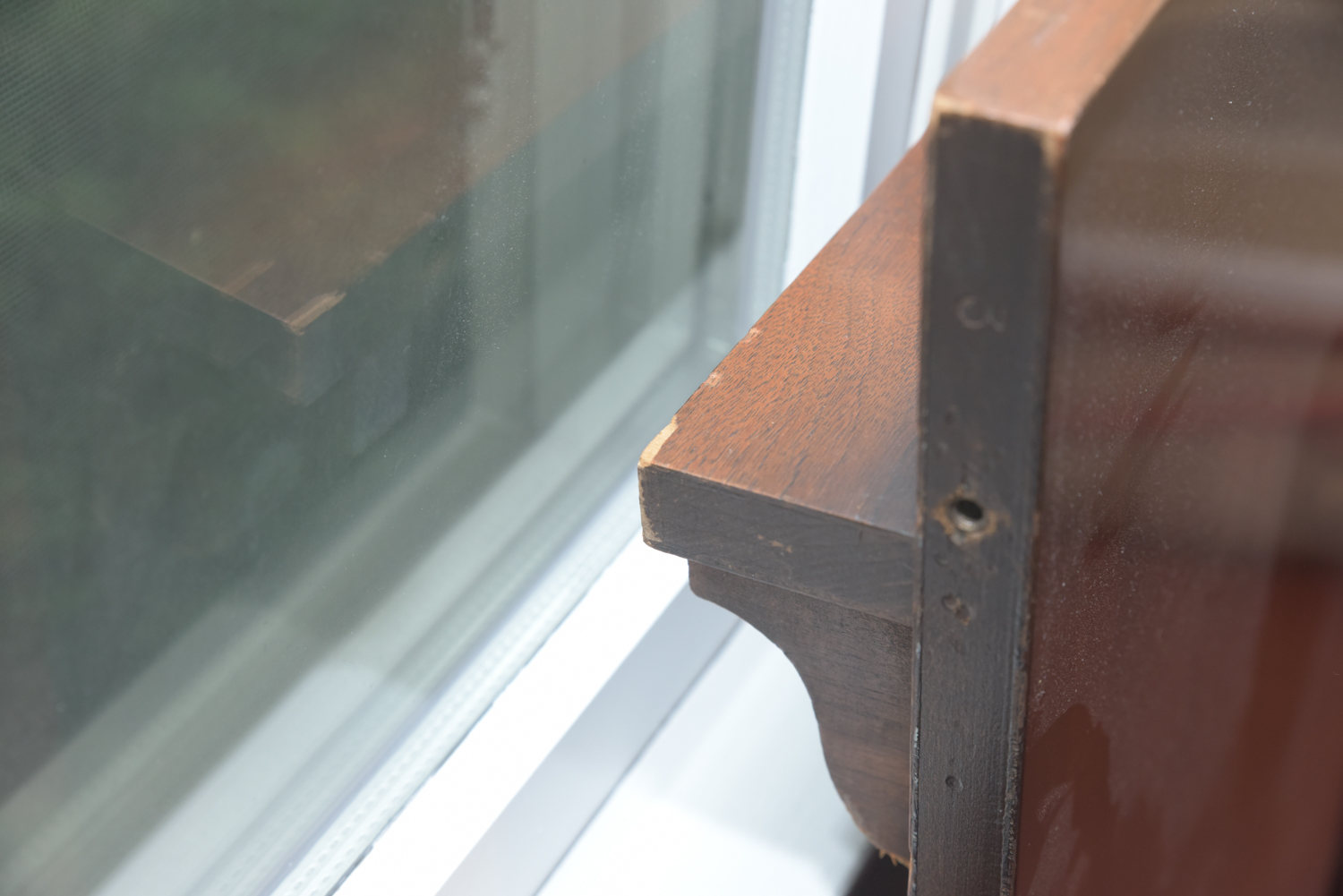 Mid Century Modern Oval Dining Table