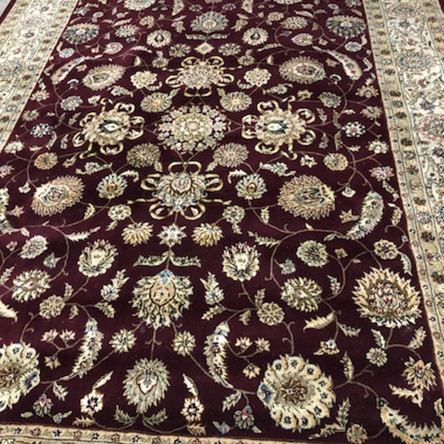 Machine Made Persian Style Wool and Silk Area Rug