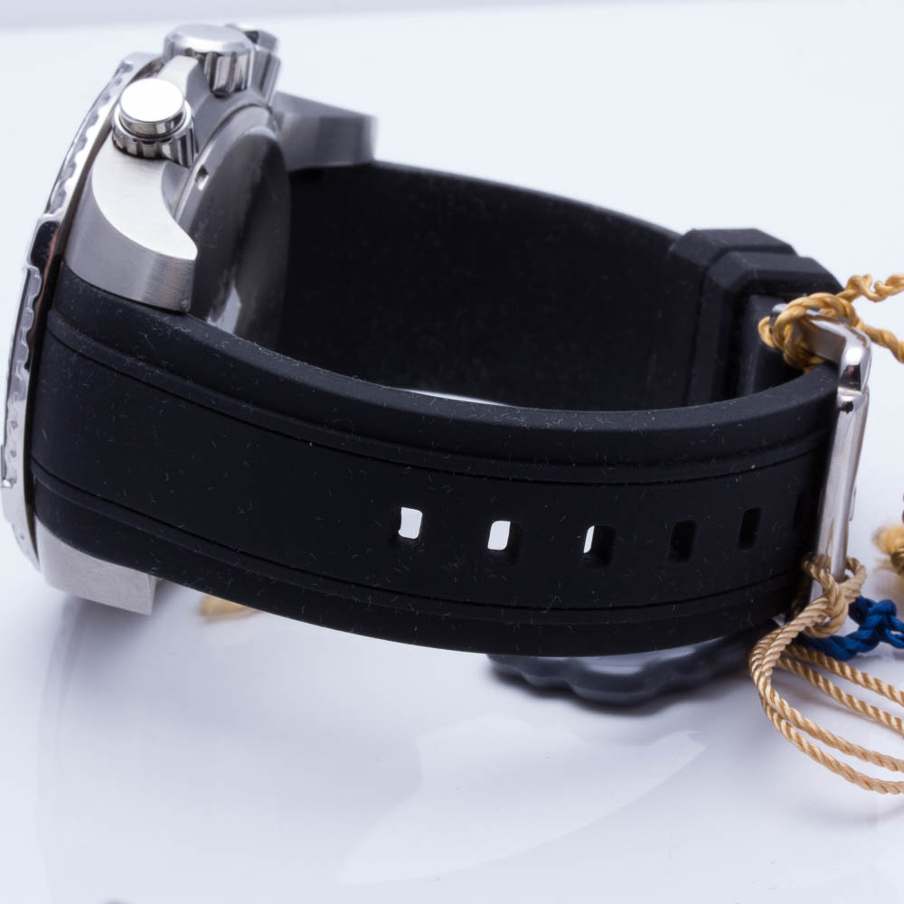 Schweiss Swiss Stainless Steel Silicone Band Watch