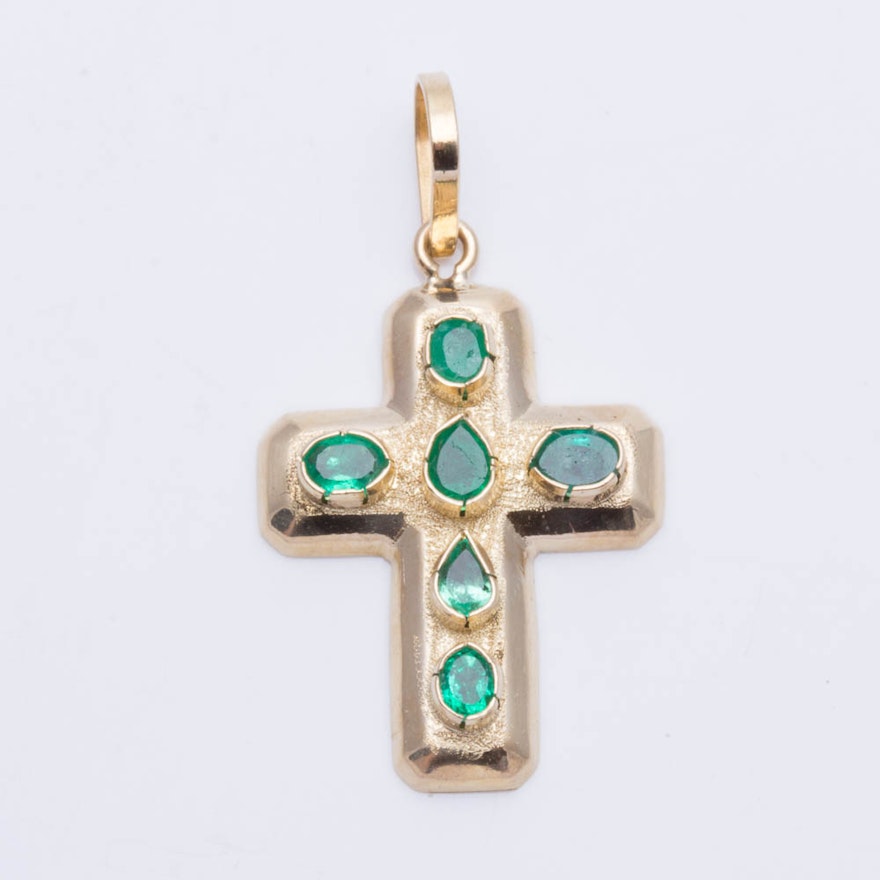18K Yellow Gold Emerald Cross Pendant