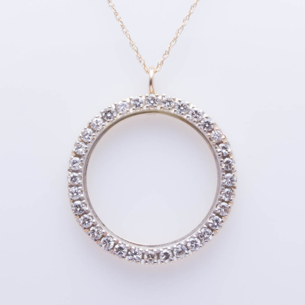 14K Yellow Gold Diamond Pendant Necklace