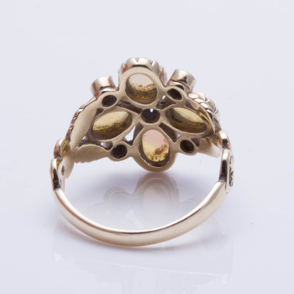 9K Yellow Gold Opal and Sapphire Ring