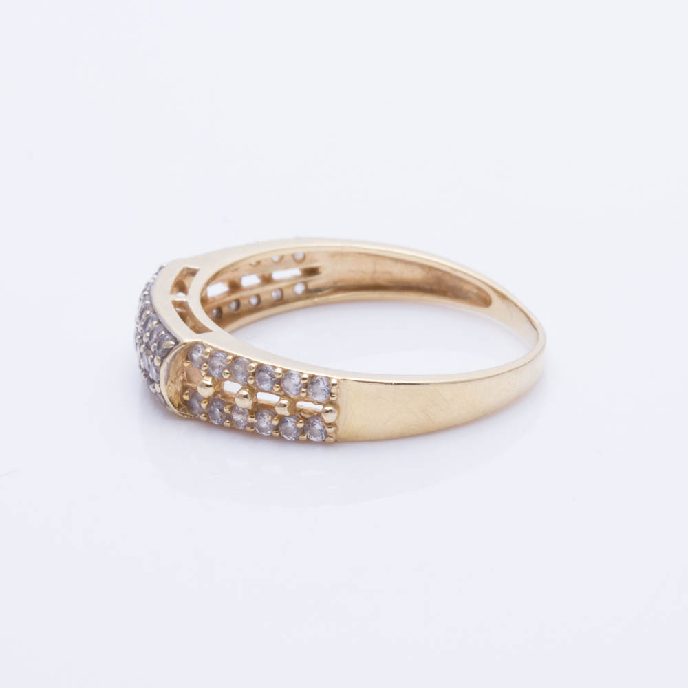 18K Yellow Gold Cubic Zirconia Ring