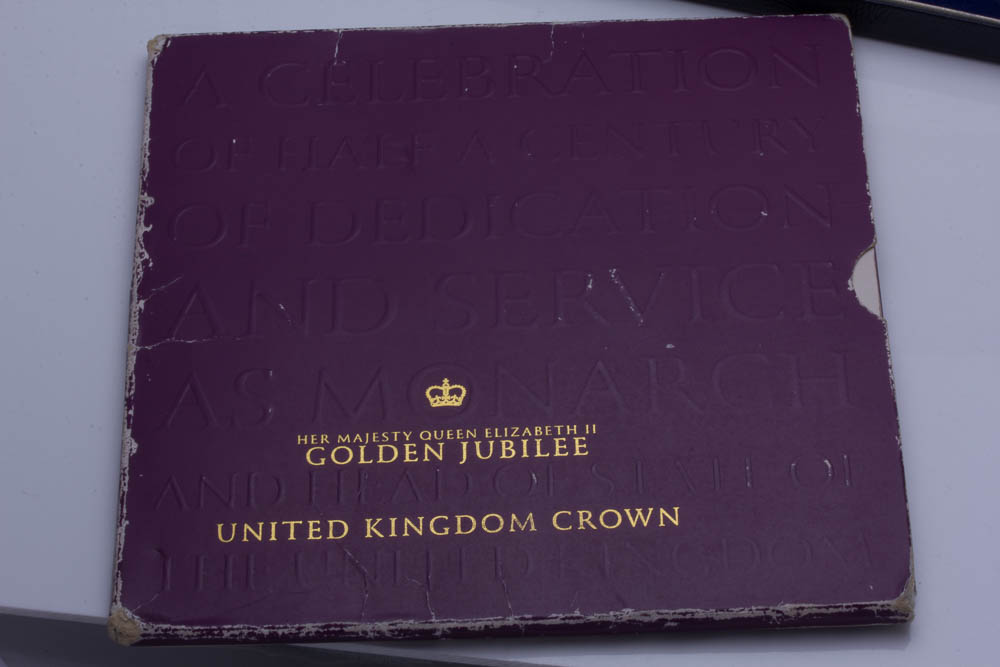 1966 Bahamas Type Coin Set and a 2002 Golden Jubilee Silver Commemorative Crown