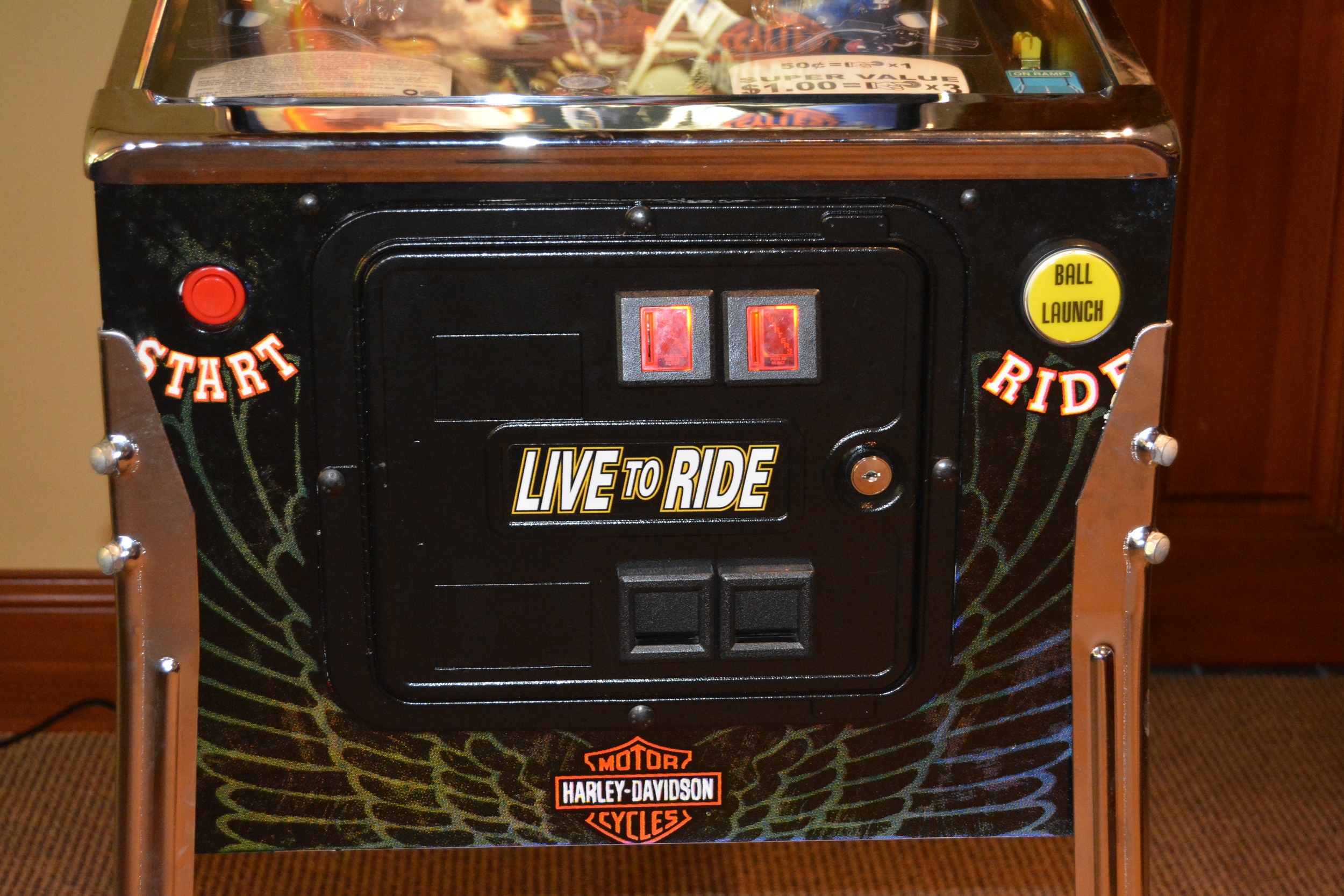 Harley-Davidson "Live to Ride" Pinball Machine