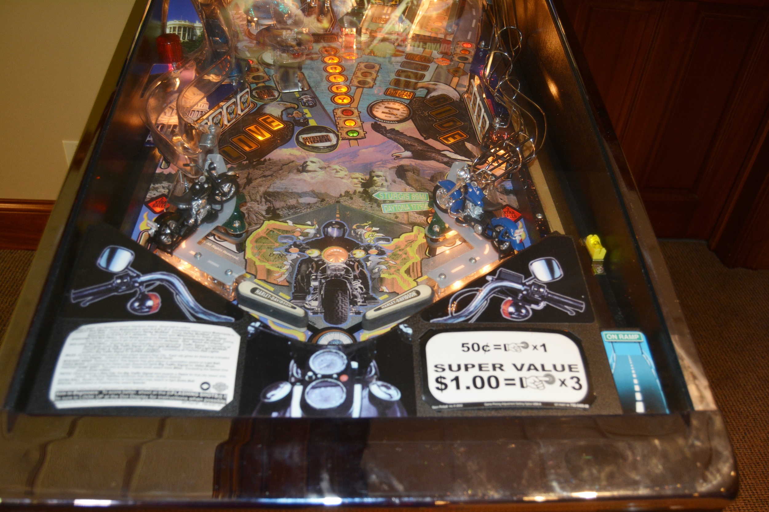 Harley-Davidson "Live to Ride" Pinball Machine
