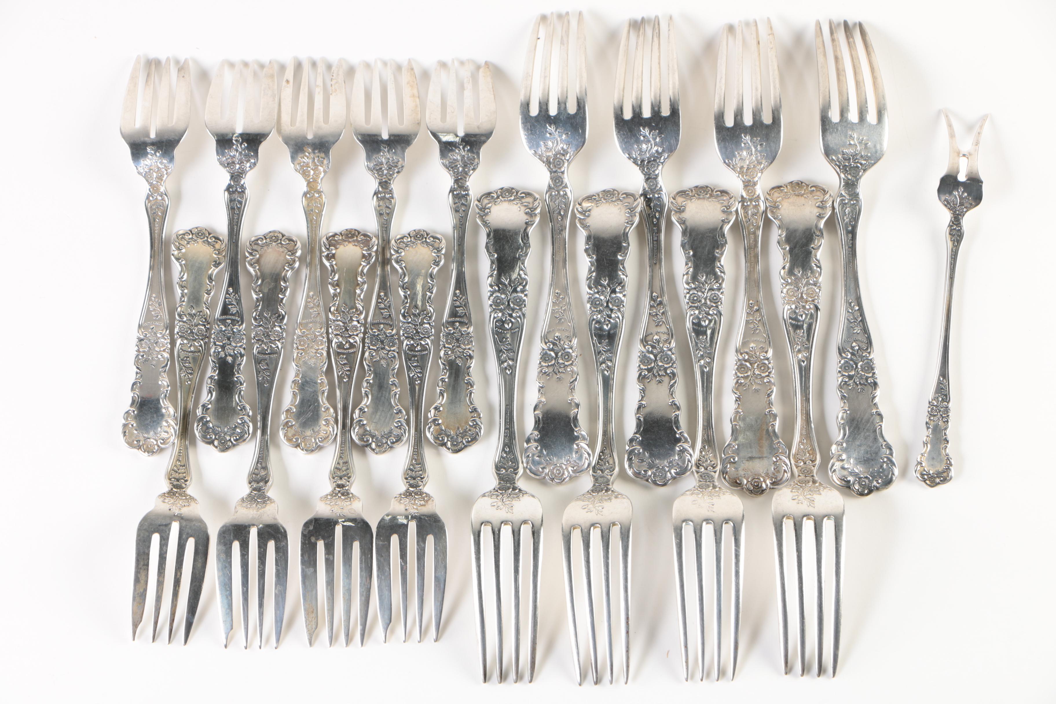 Gorham "Buttercup" Sterling Silver Flatware Set with Wooden Flatware Chest