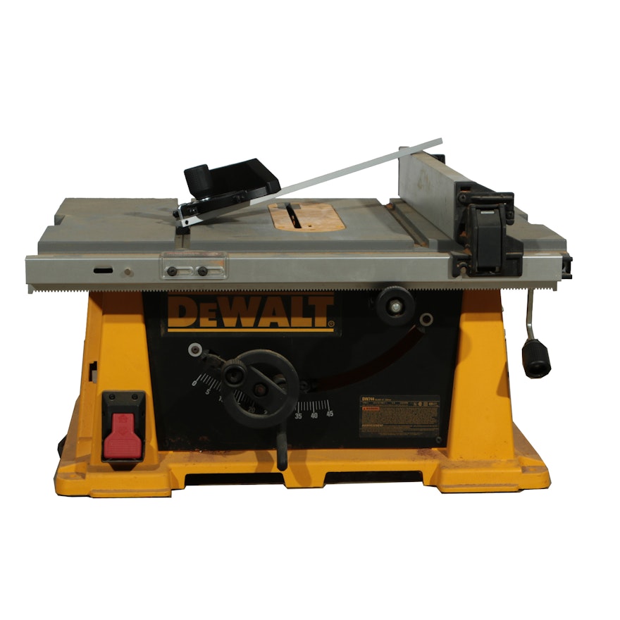 DeWalt DW744 Table Saw