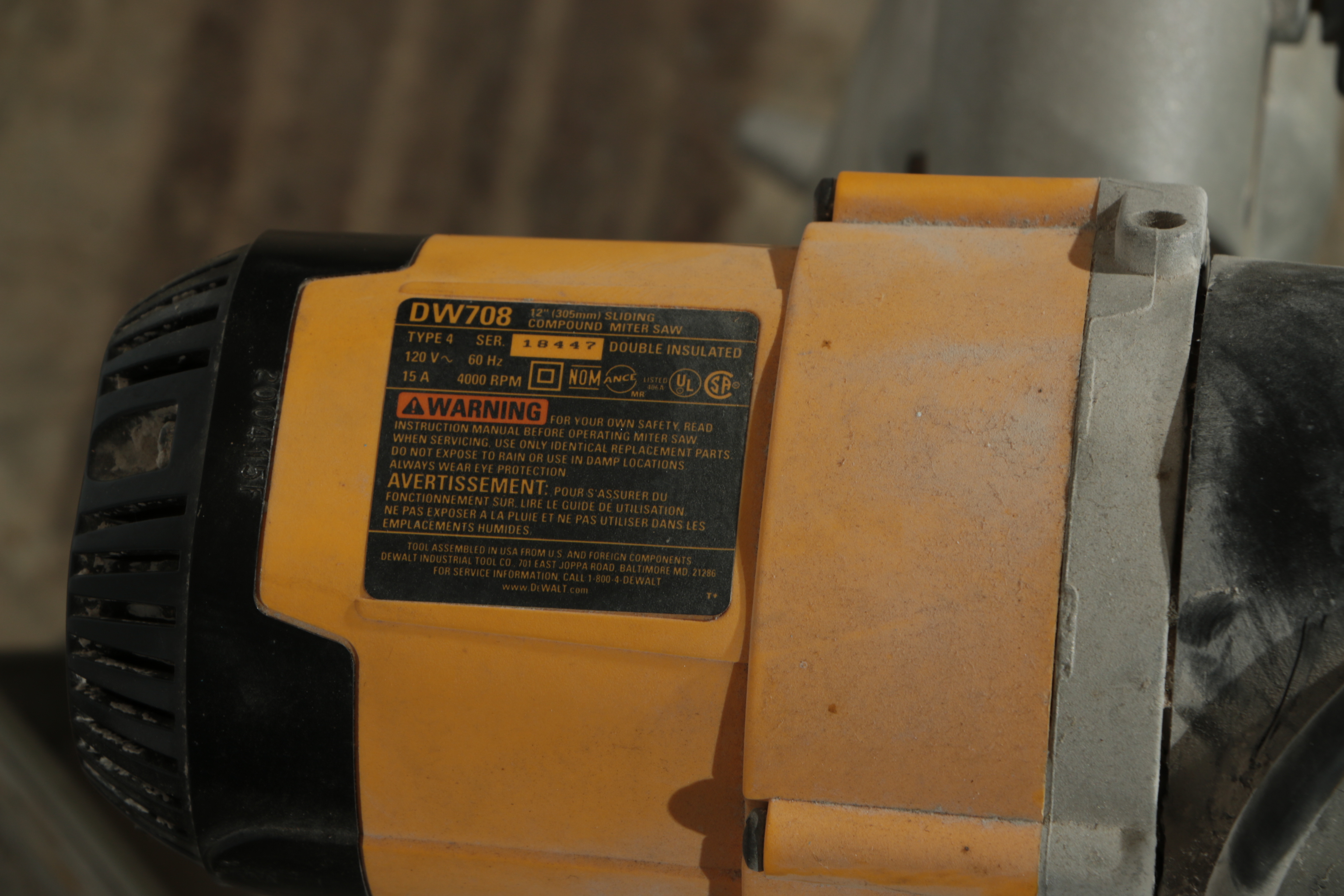 DeWalt Sliding Compound Miter Saw