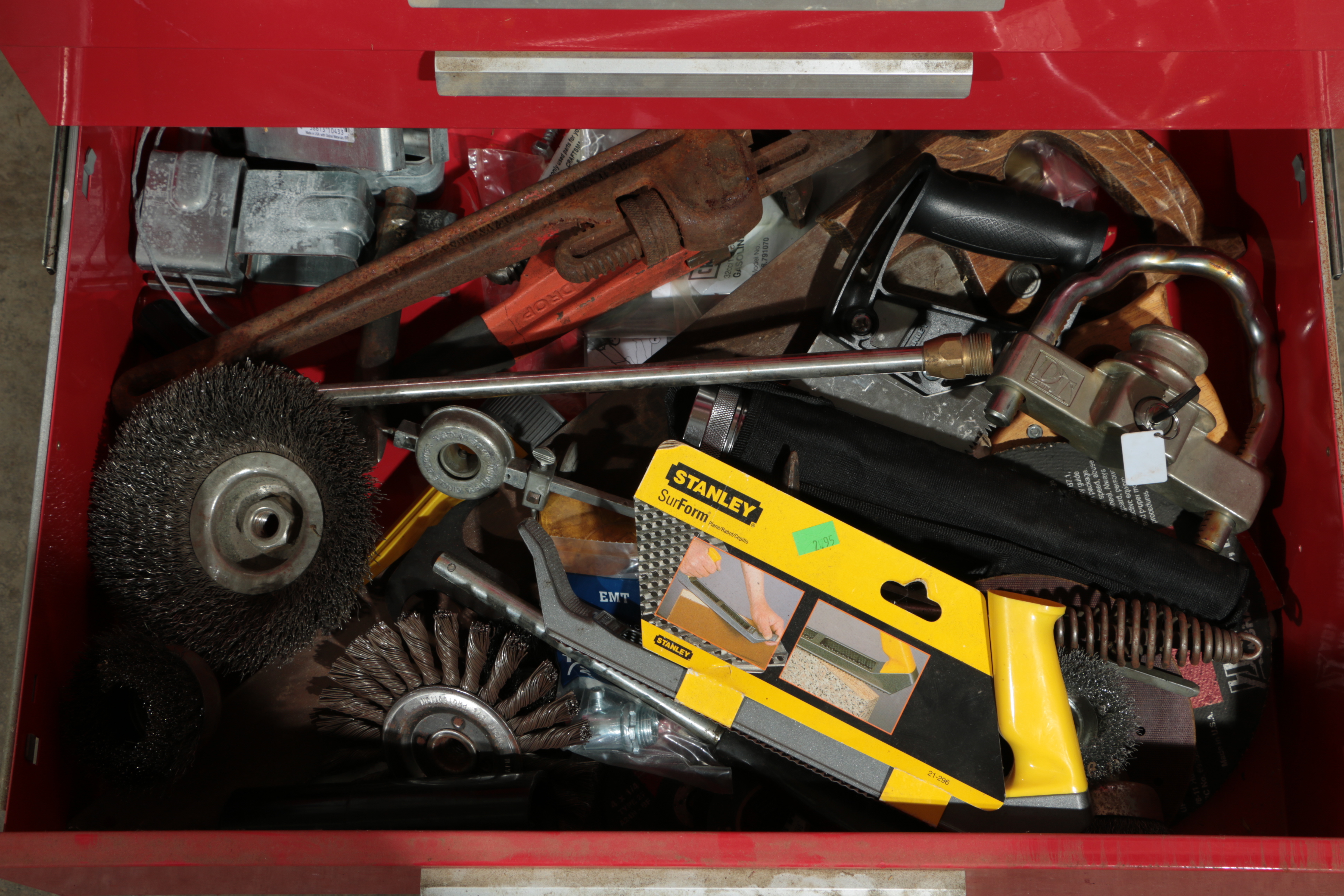 Craftsman Mobile Tool Chest with Tools