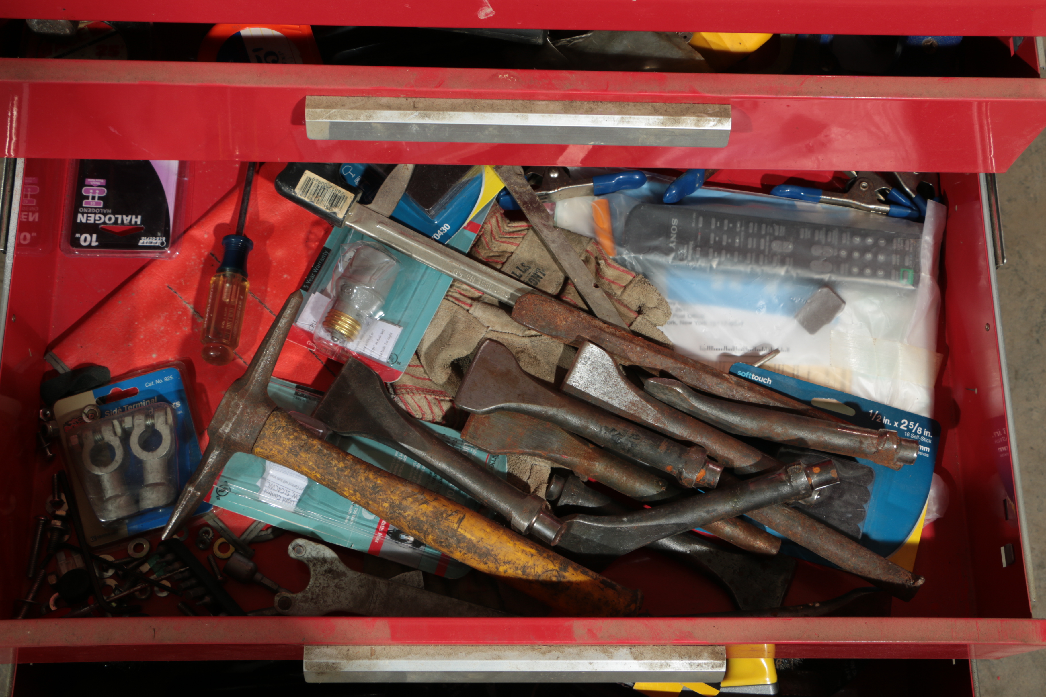 Craftsman Mobile Tool Chest with Tools