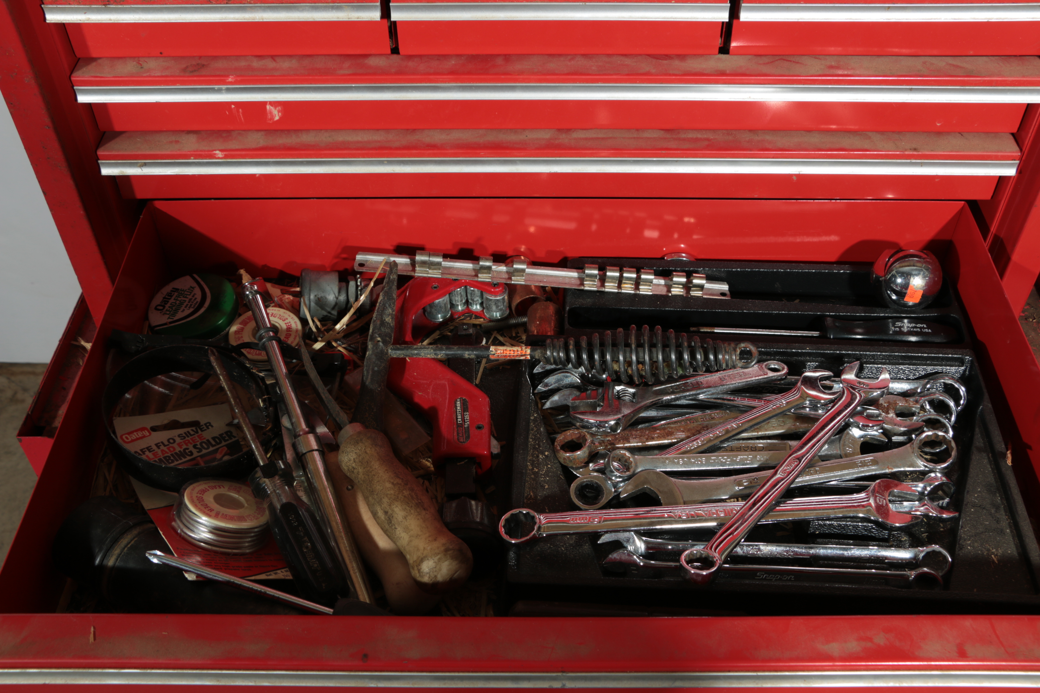 Craftsman Mobile Tool Chest with Tools