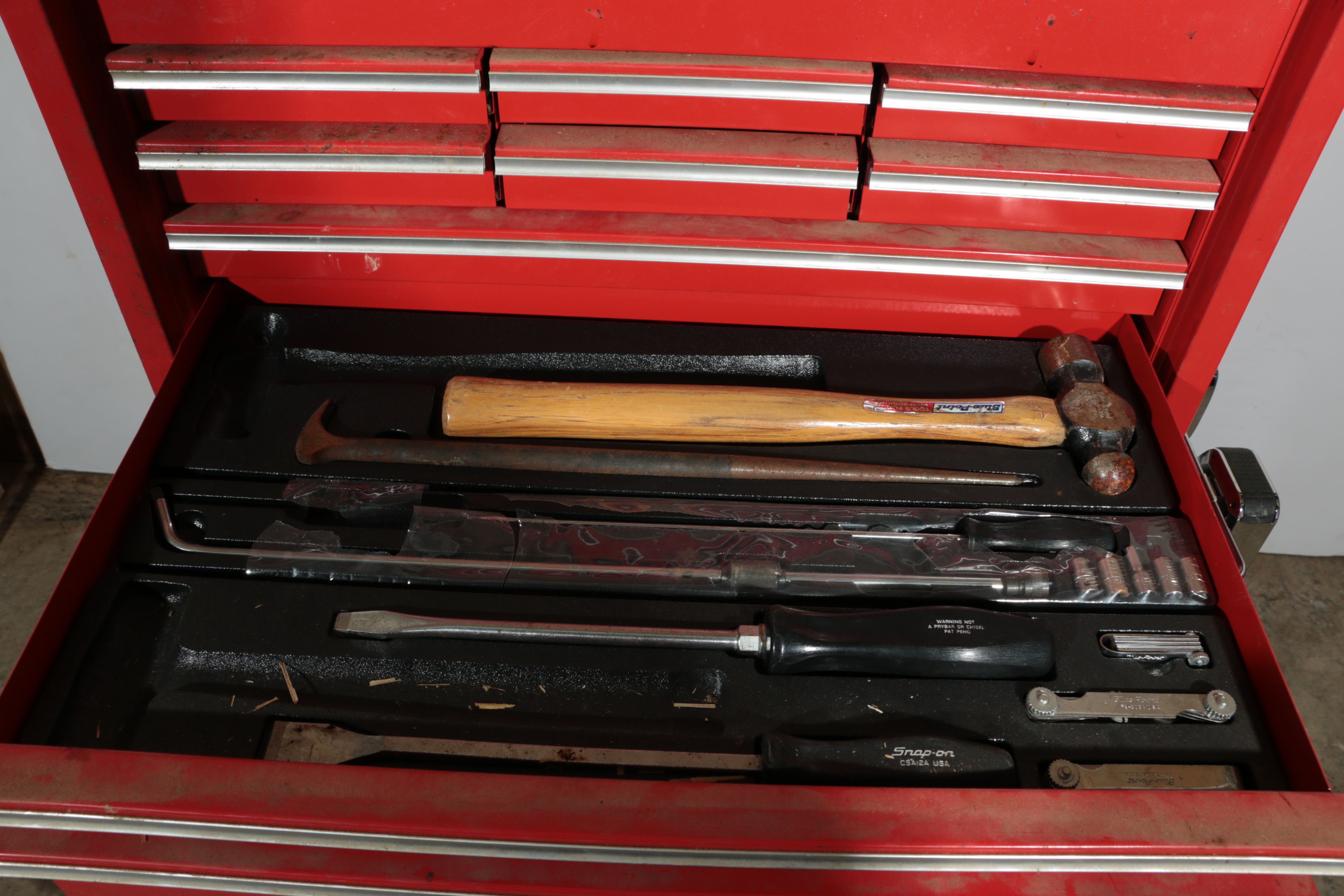 Craftsman Mobile Tool Chest with Tools