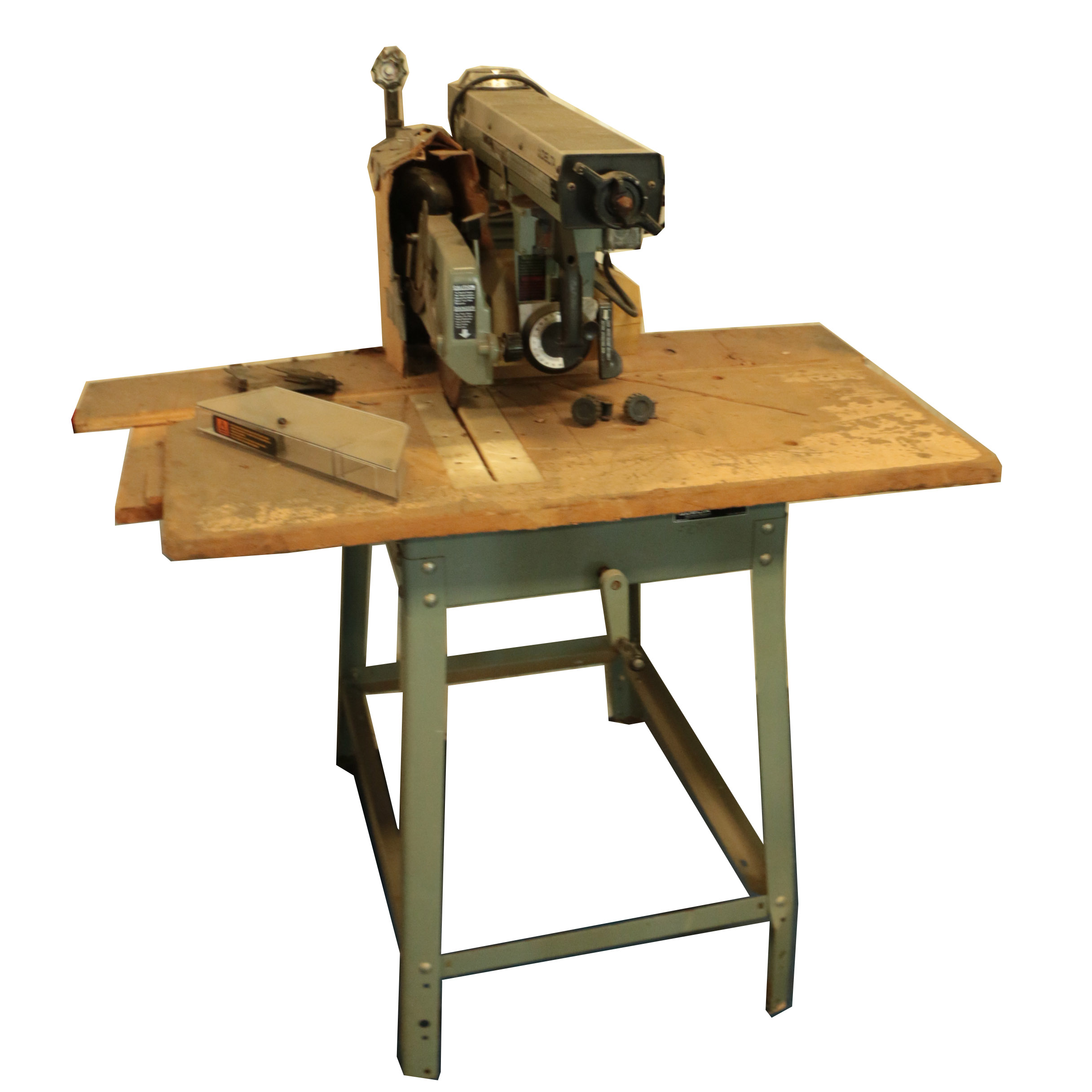 Delta Model 10 Deluxe Radial Arm Saw with Table