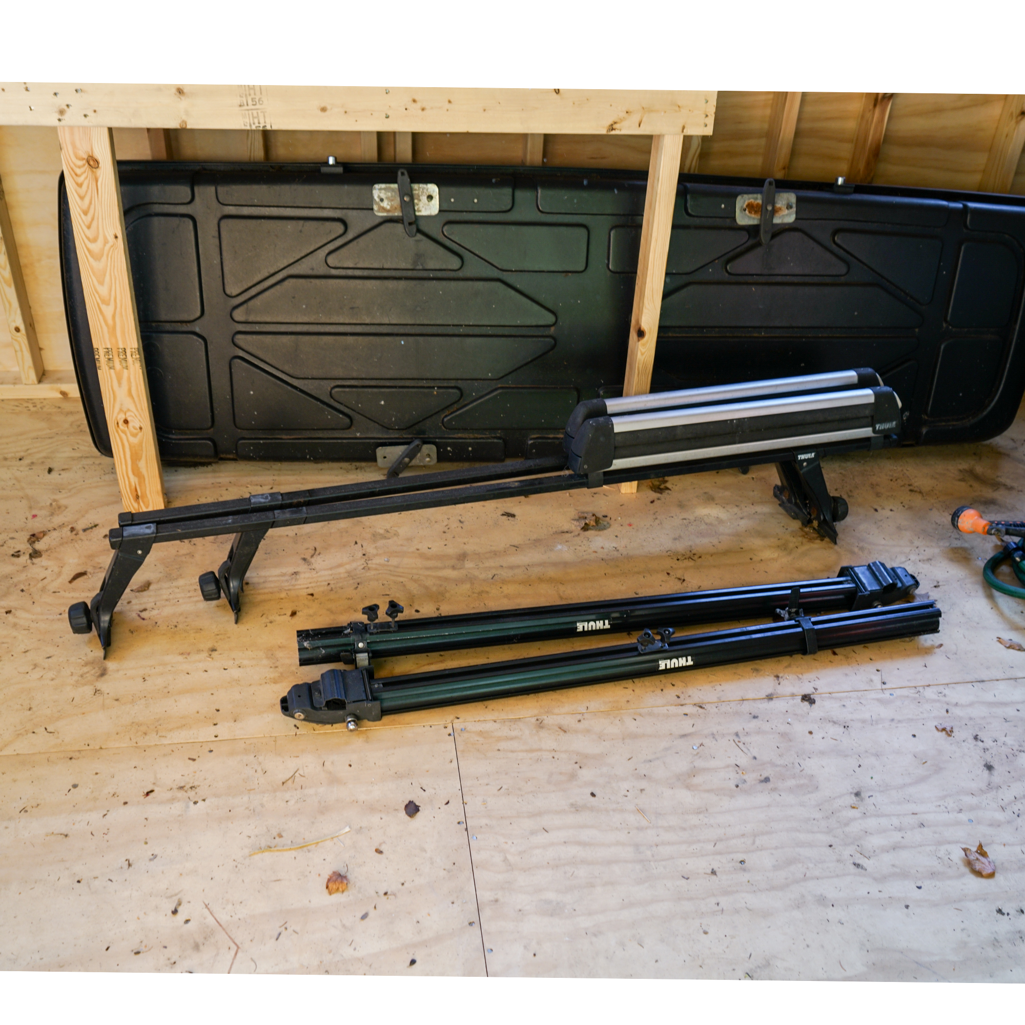 Thule Adventurer Rooftop Cargo Holder with Bike Rack and Rails